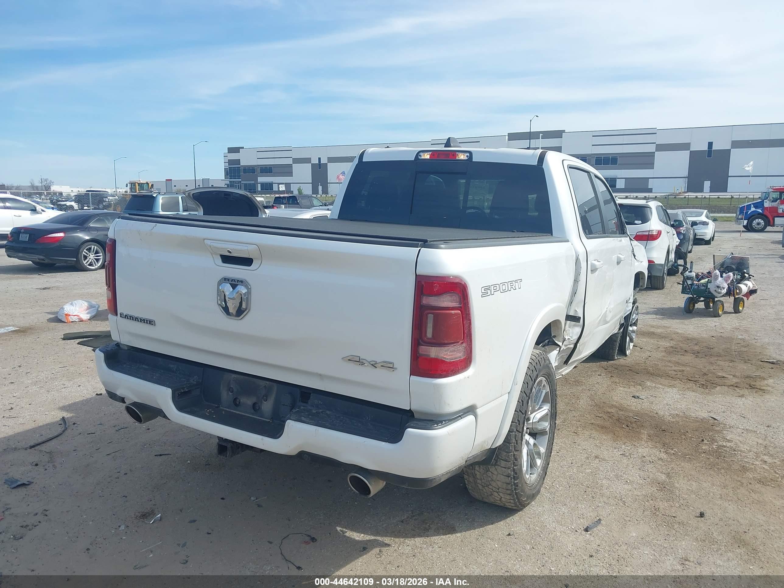 RAM 1500 image 4