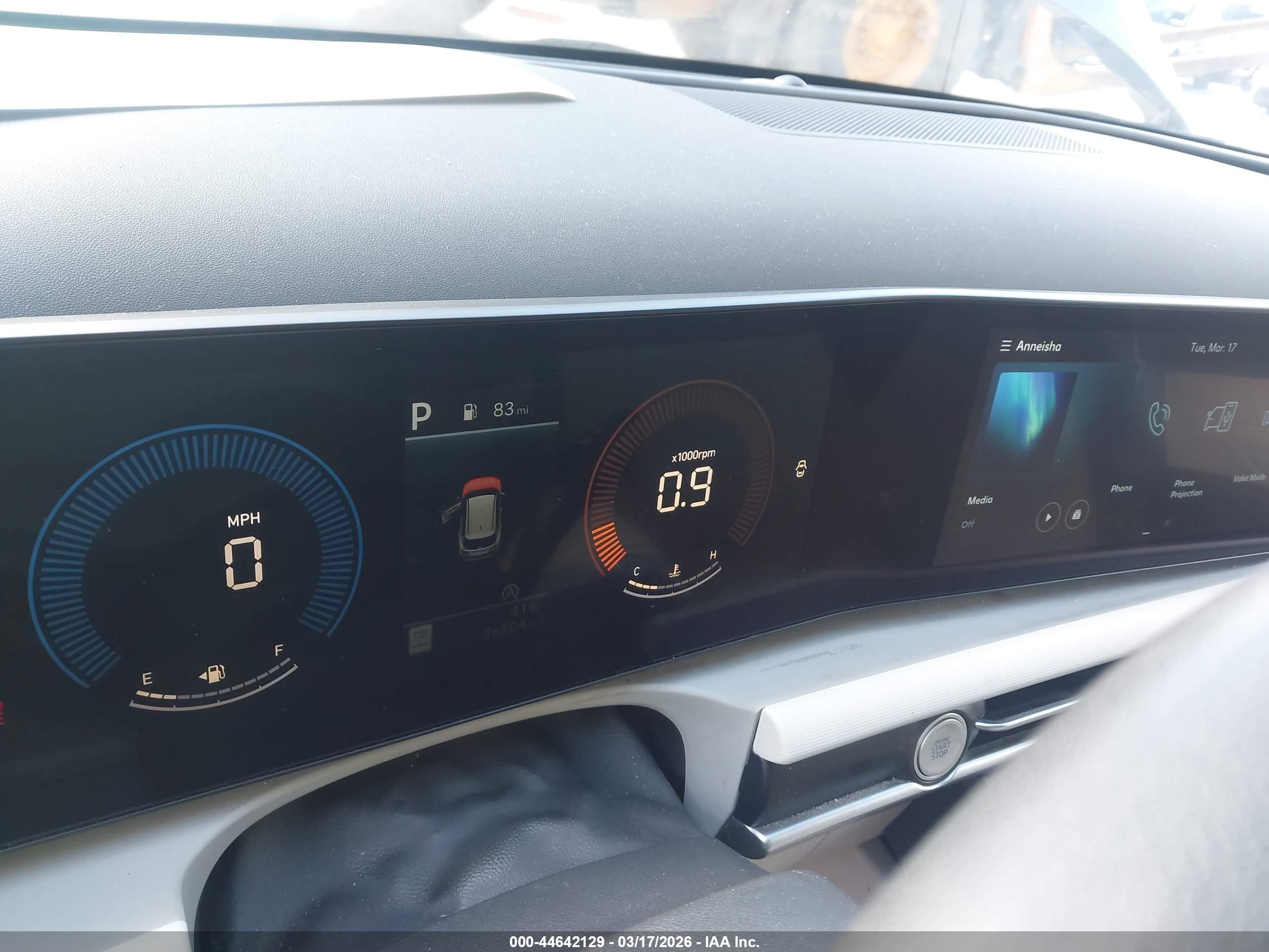 HYUNDAI TUCSON image 7