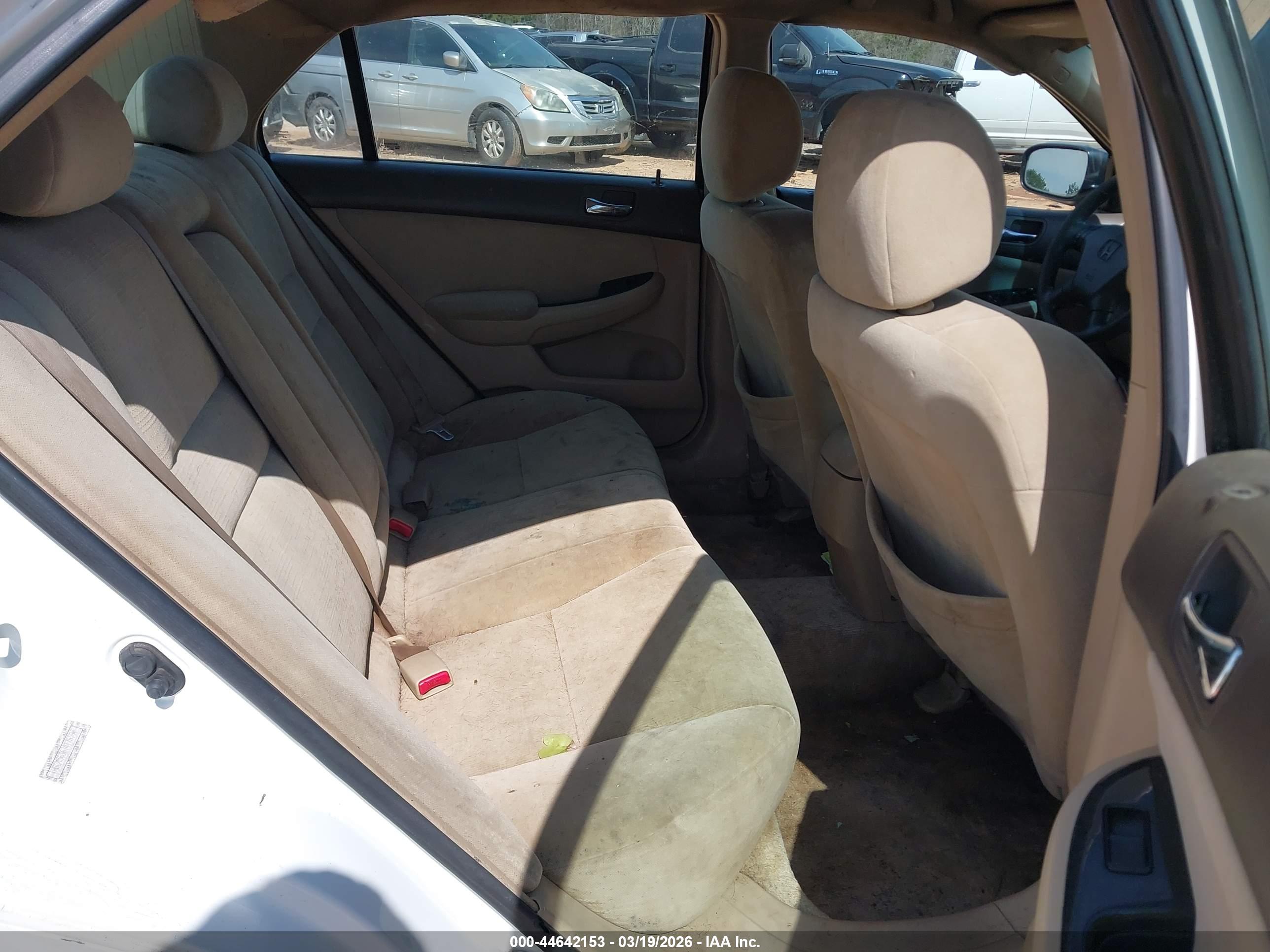 HONDA ACCORD image 8