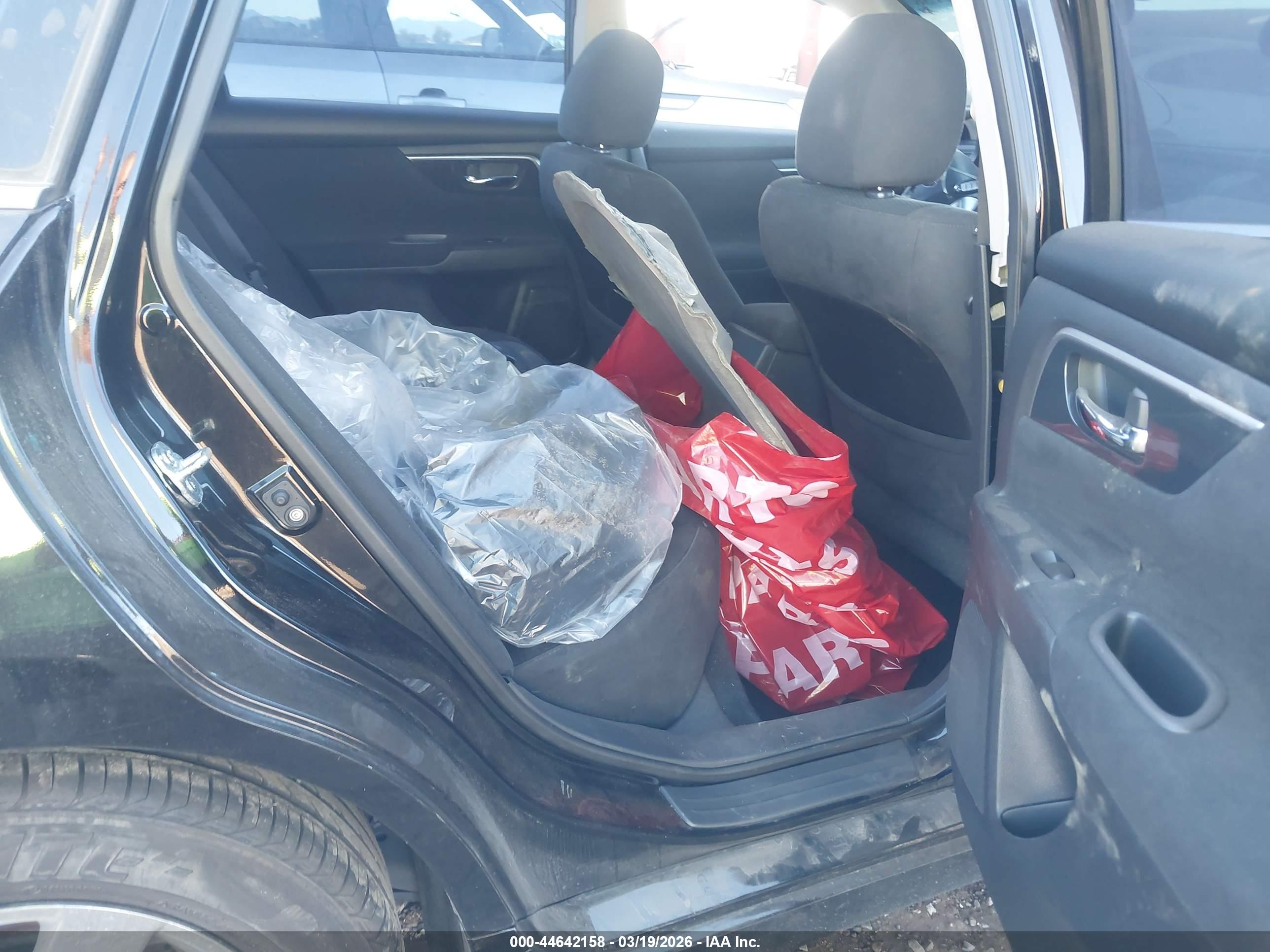 NISSAN ALTIMA image 8