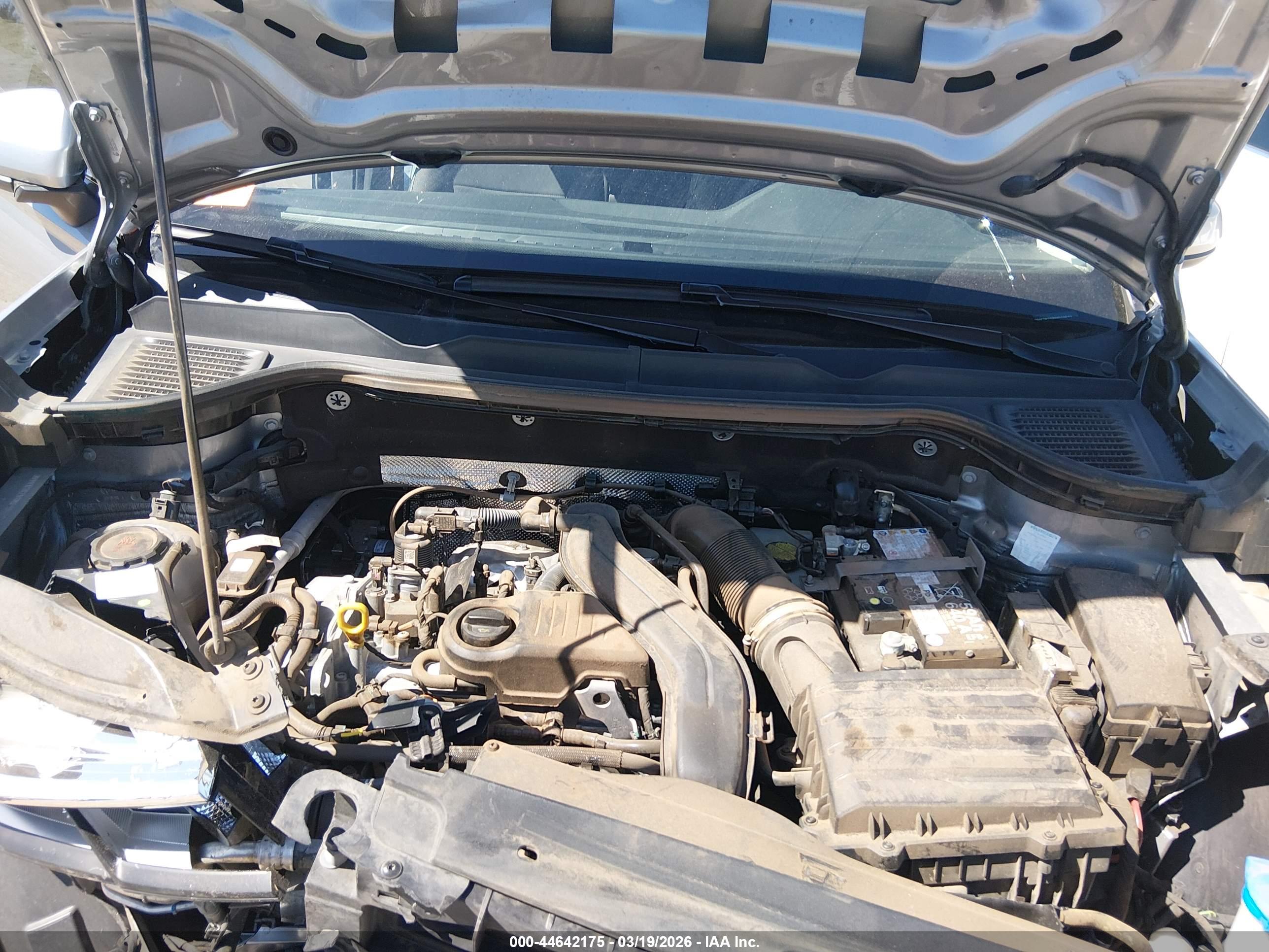 VOLKSWAGEN TAOS image 10
