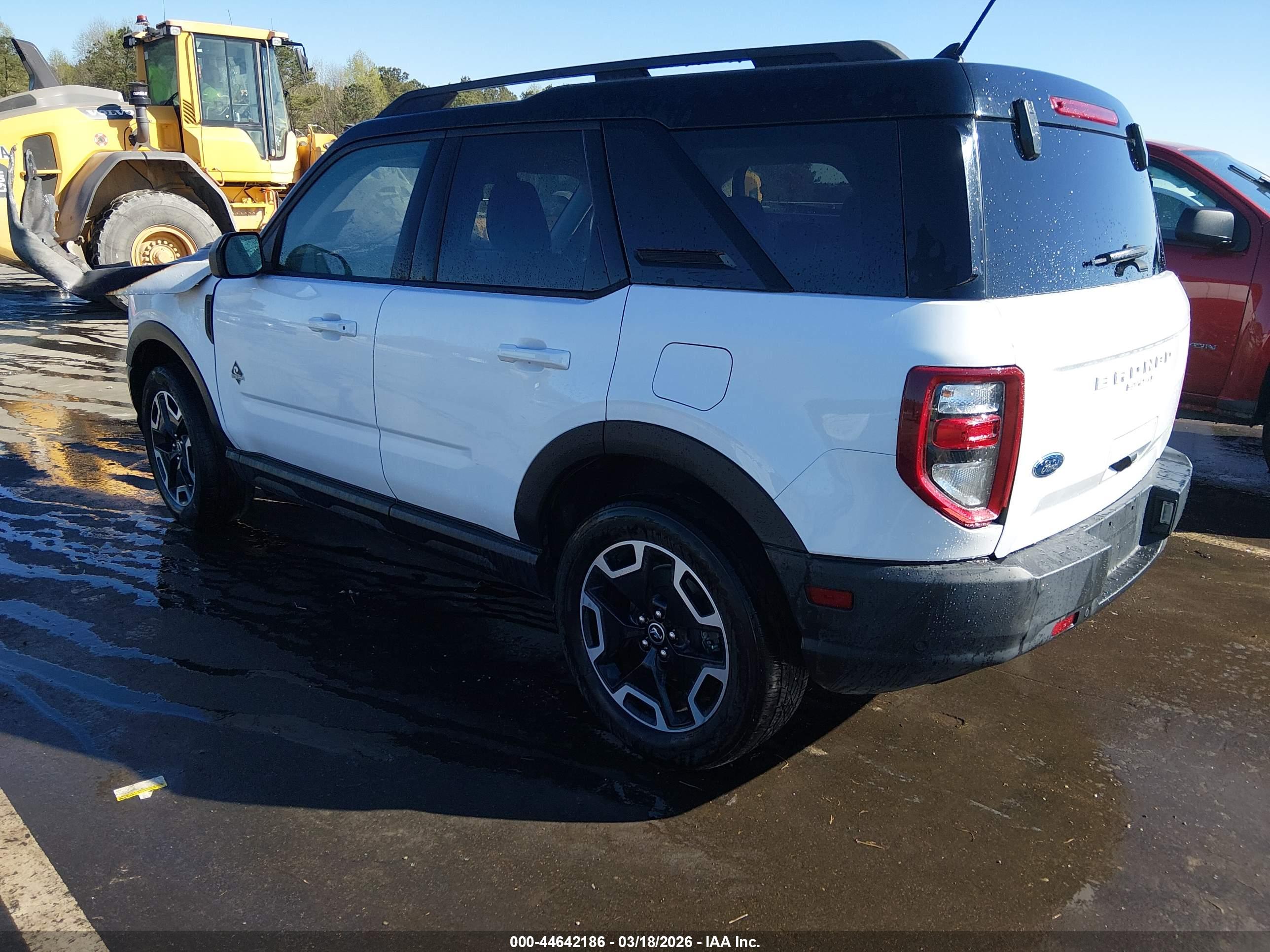 FORD BRONCO image 3