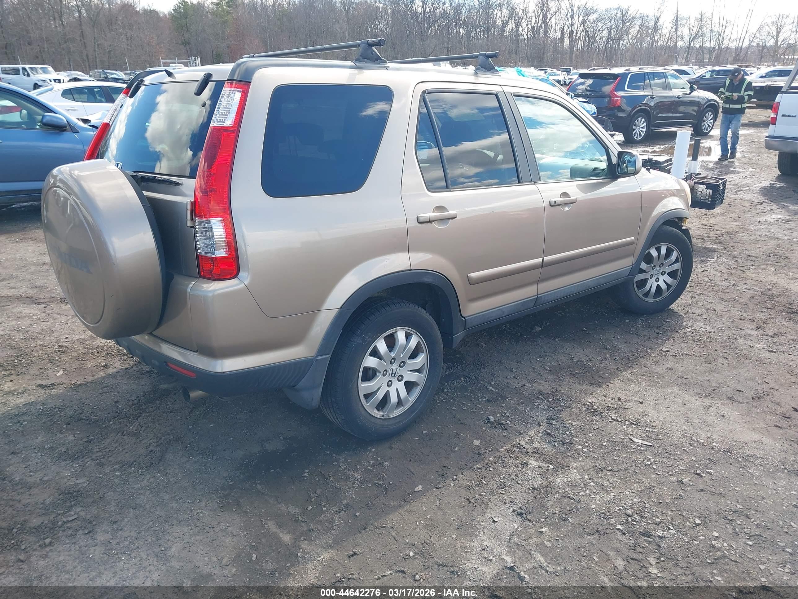 HONDA CR-V image 4