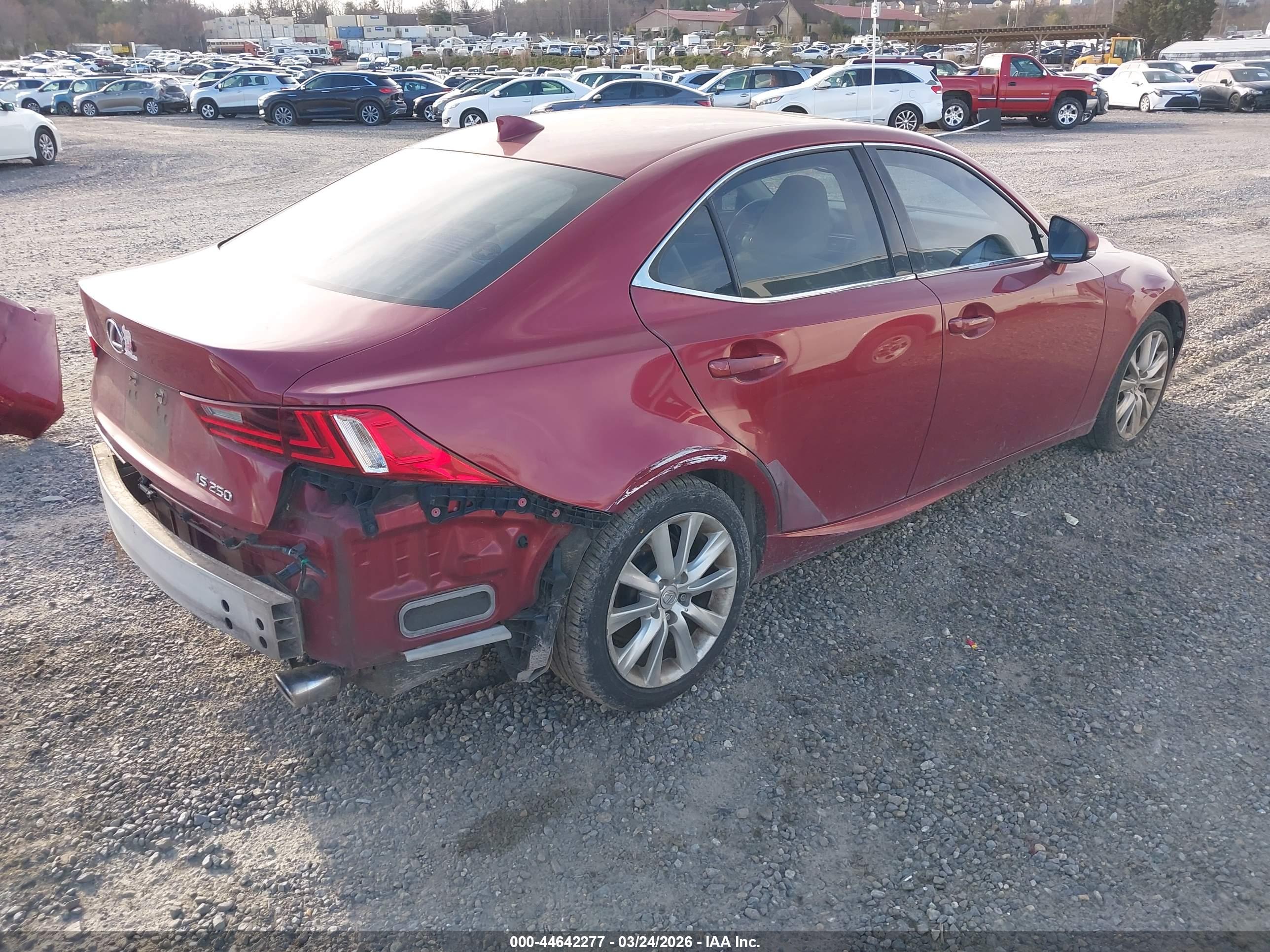 LEXUS IS image 4