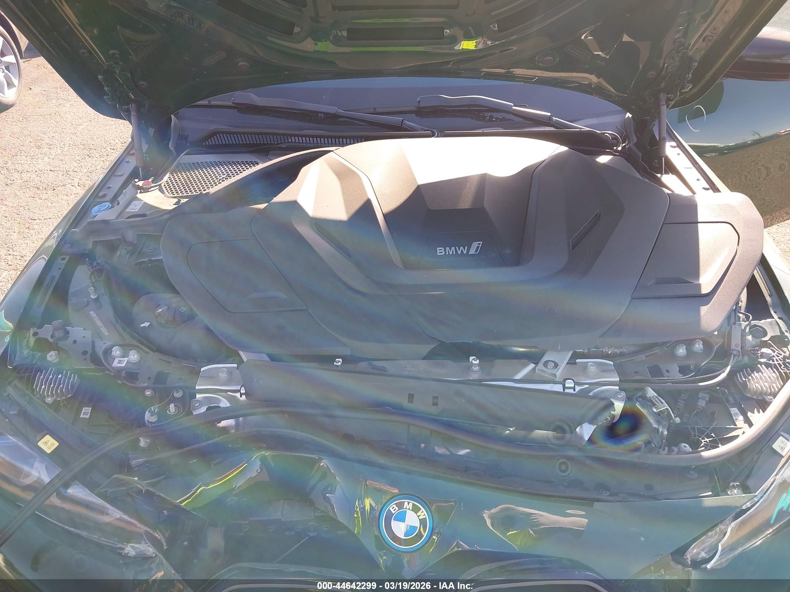 BMW I4 image 10