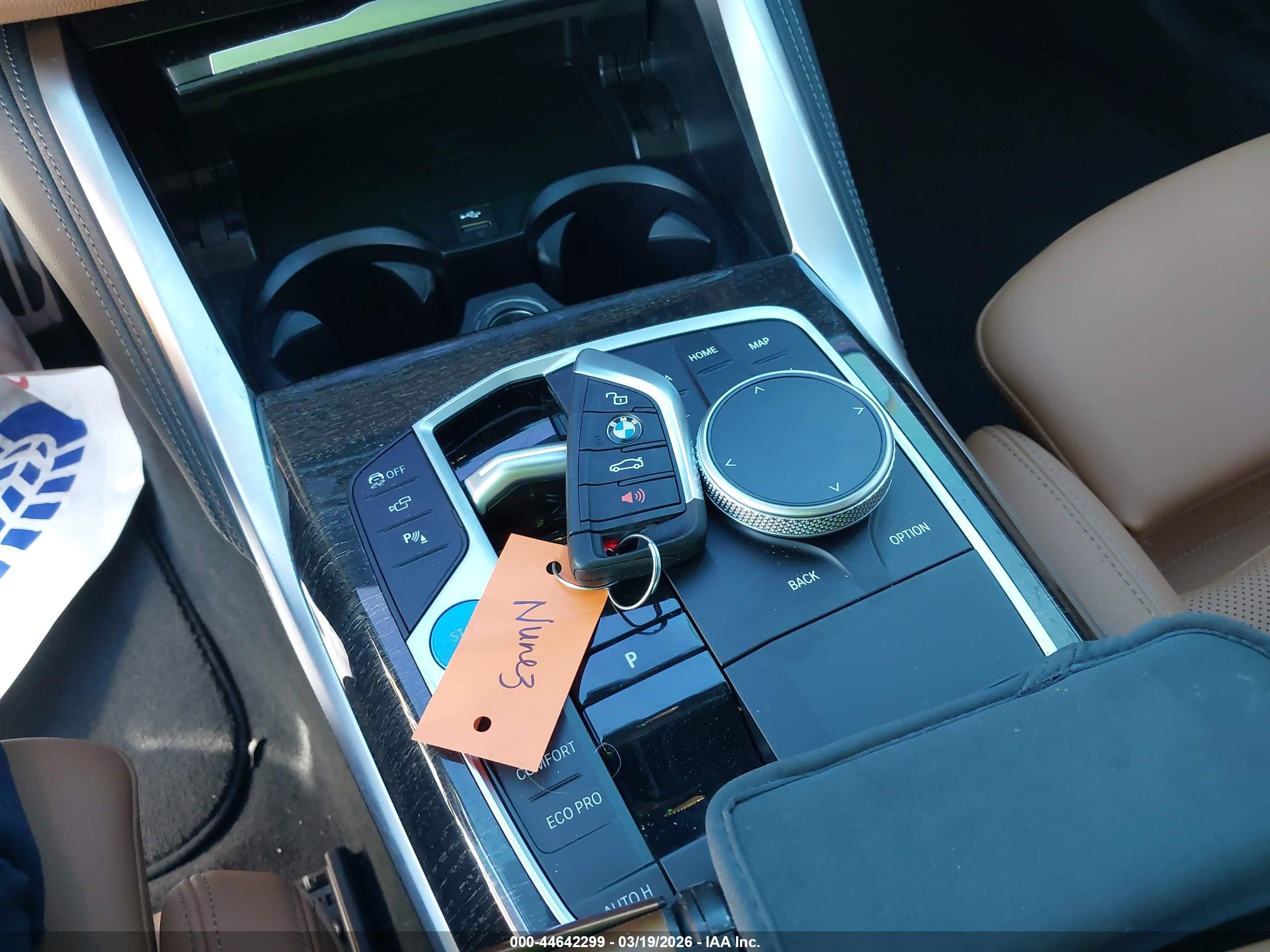 BMW I4 image 11
