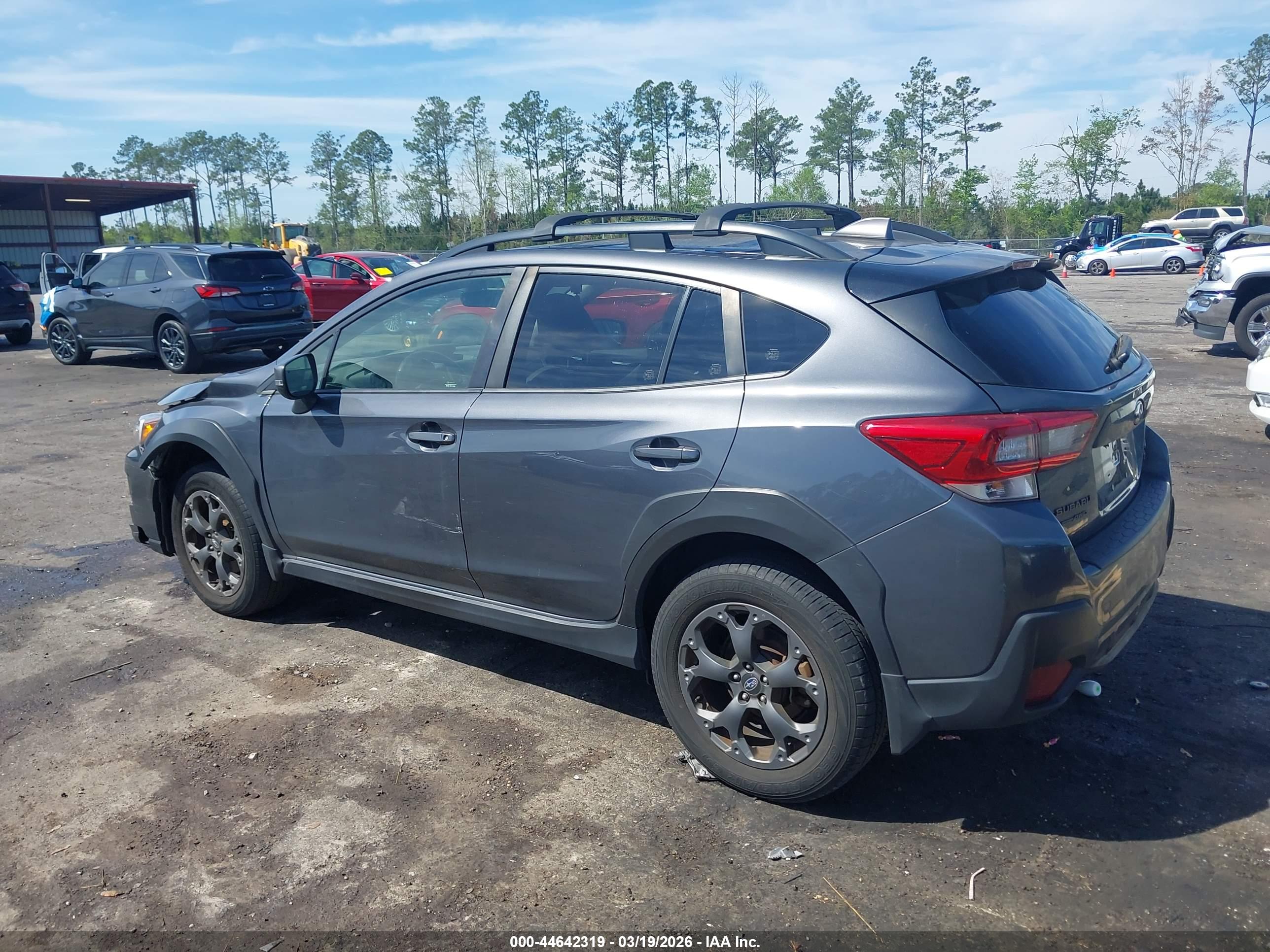 SUBARU CROSSTREK image 3