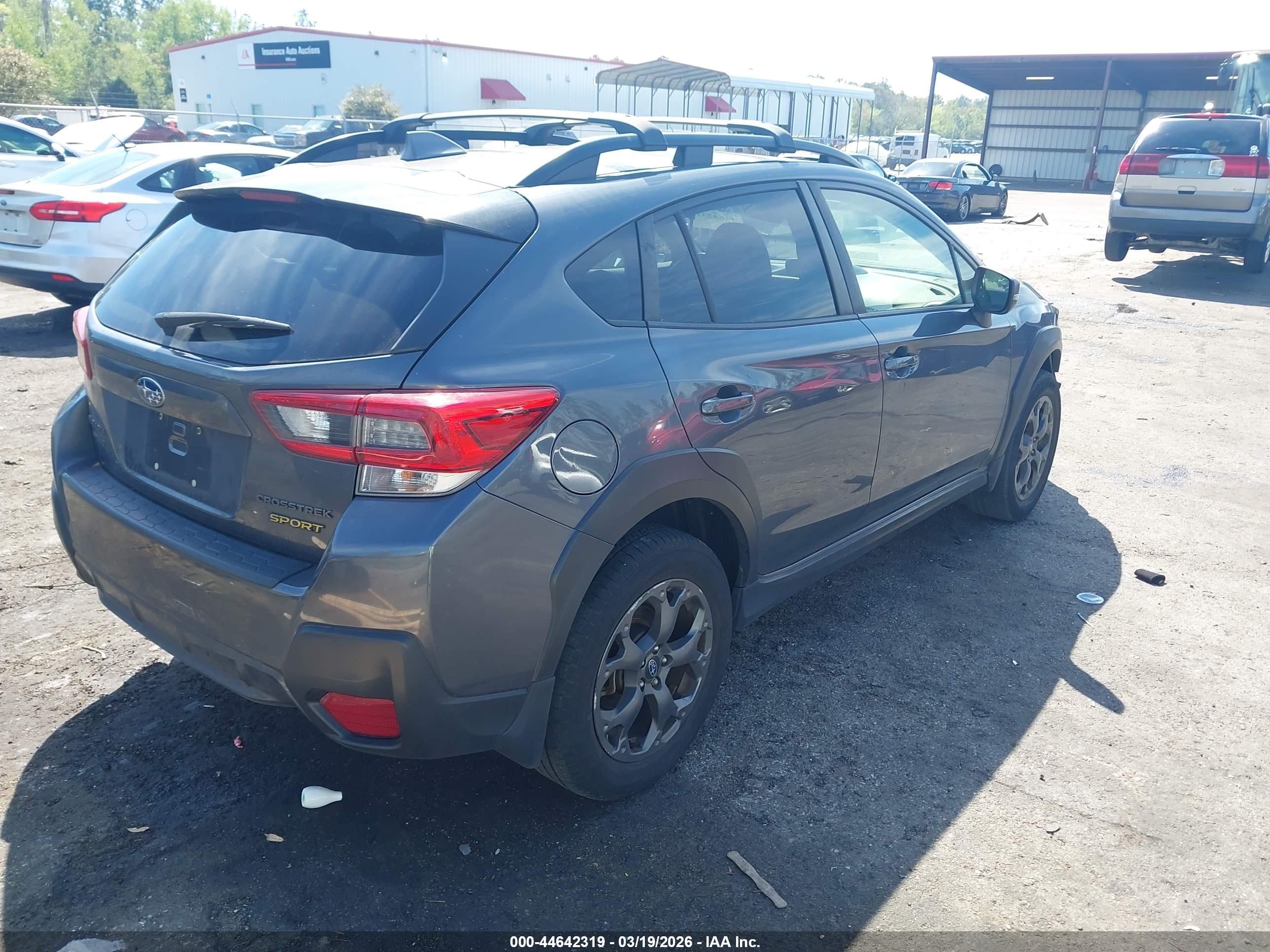 SUBARU CROSSTREK image 4