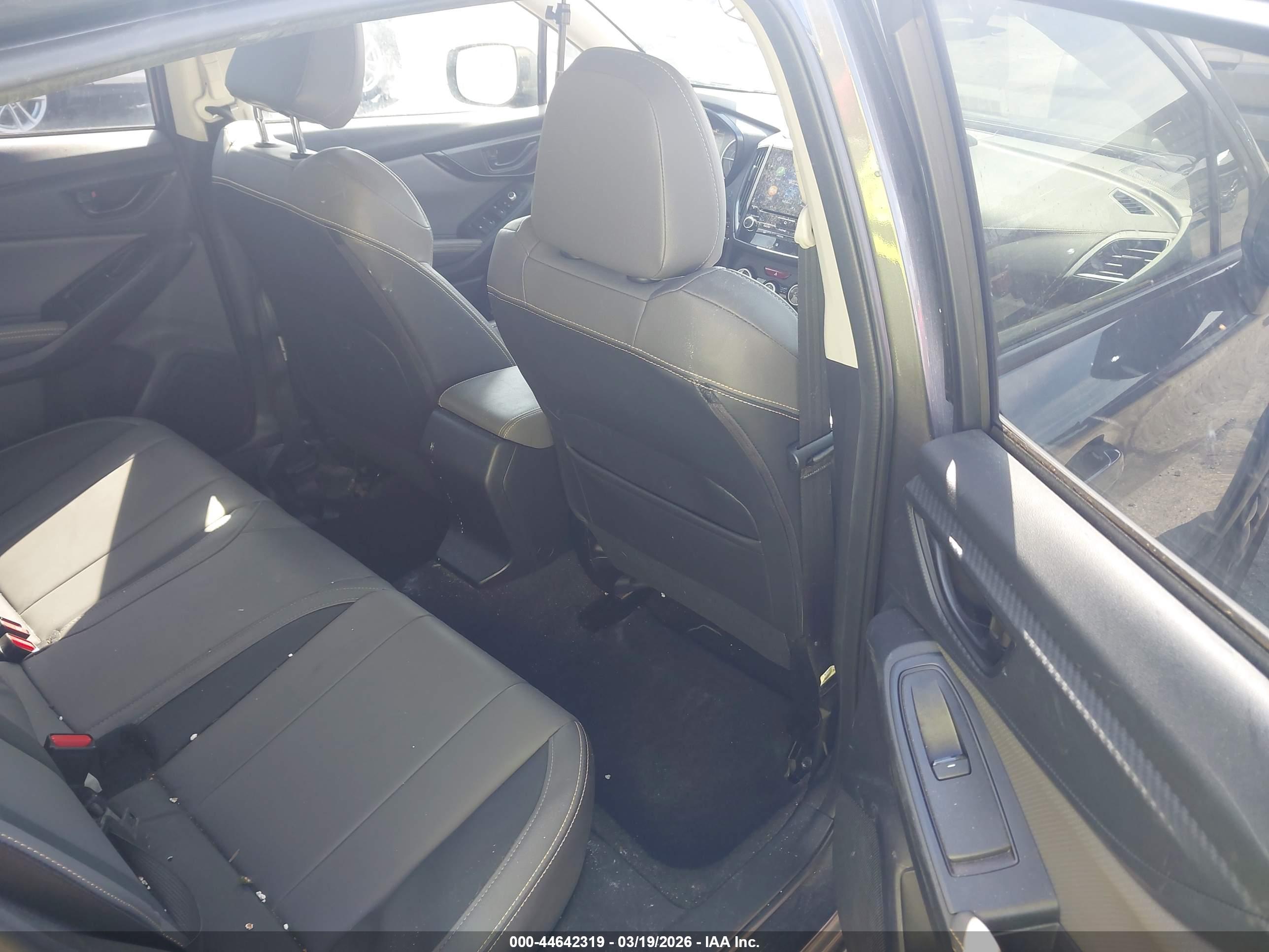 SUBARU CROSSTREK image 8