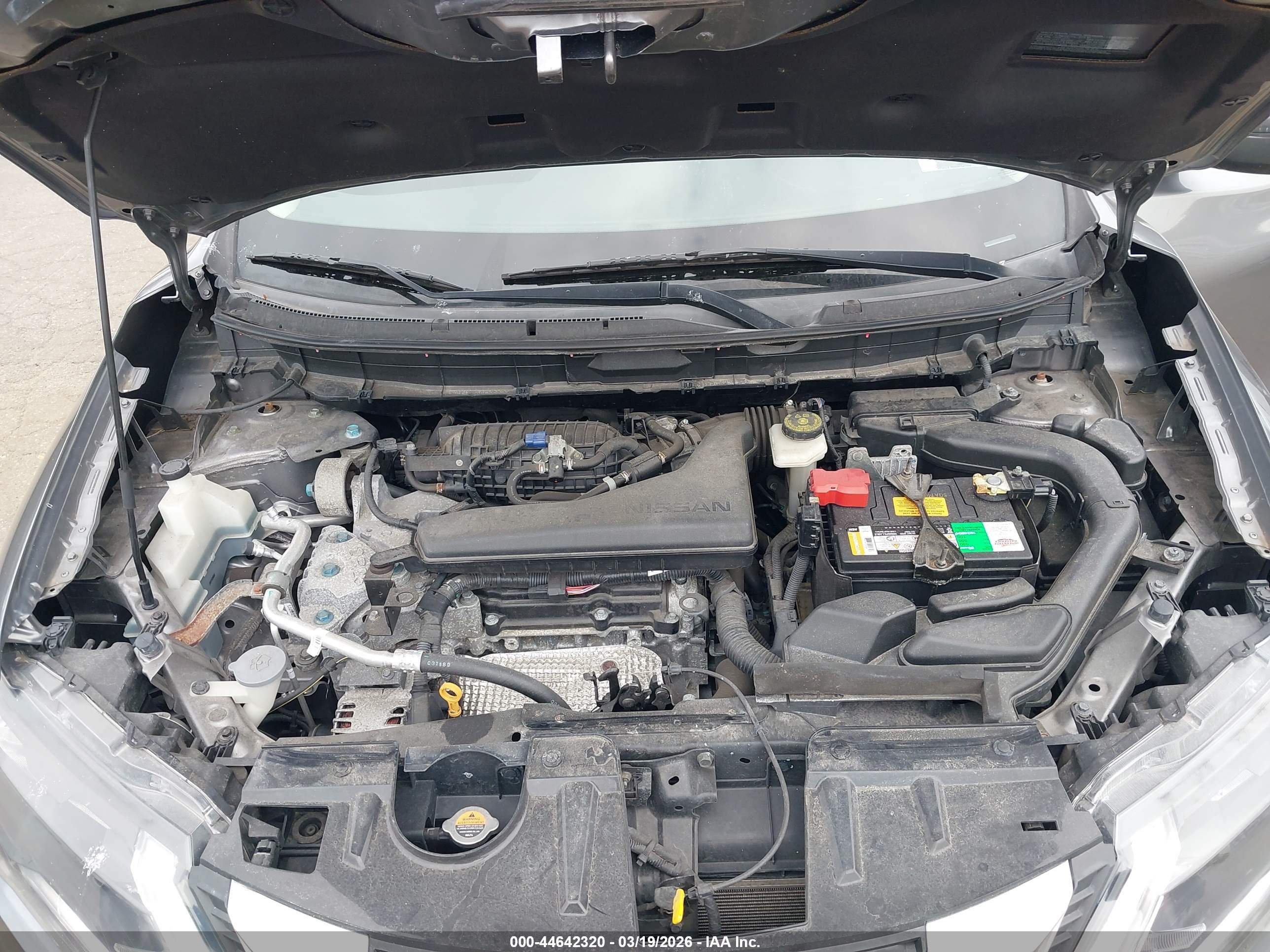 NISSAN ROGUE image 10