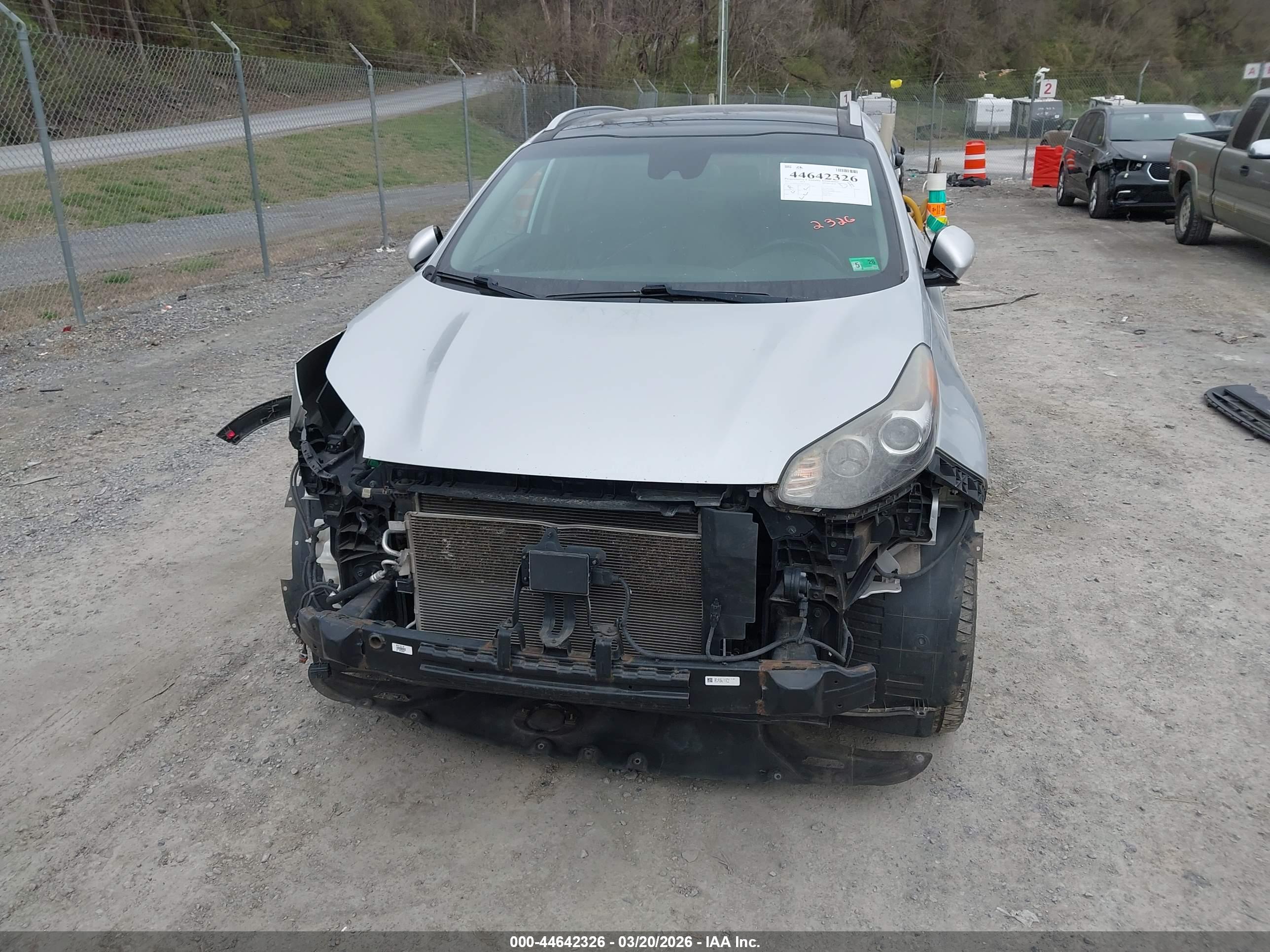 KIA SPORTAGE image 6