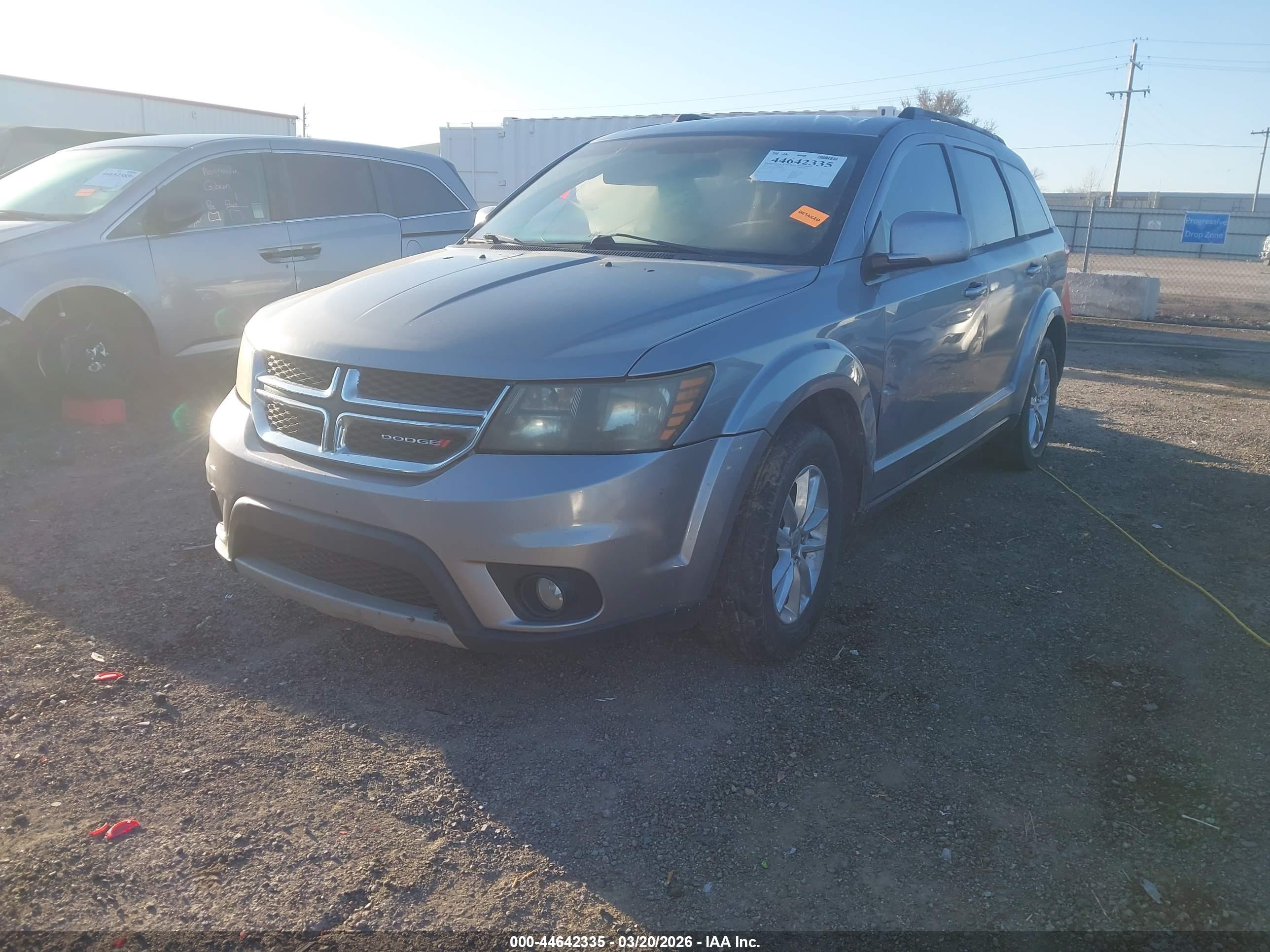 DODGE JOURNEY image 2