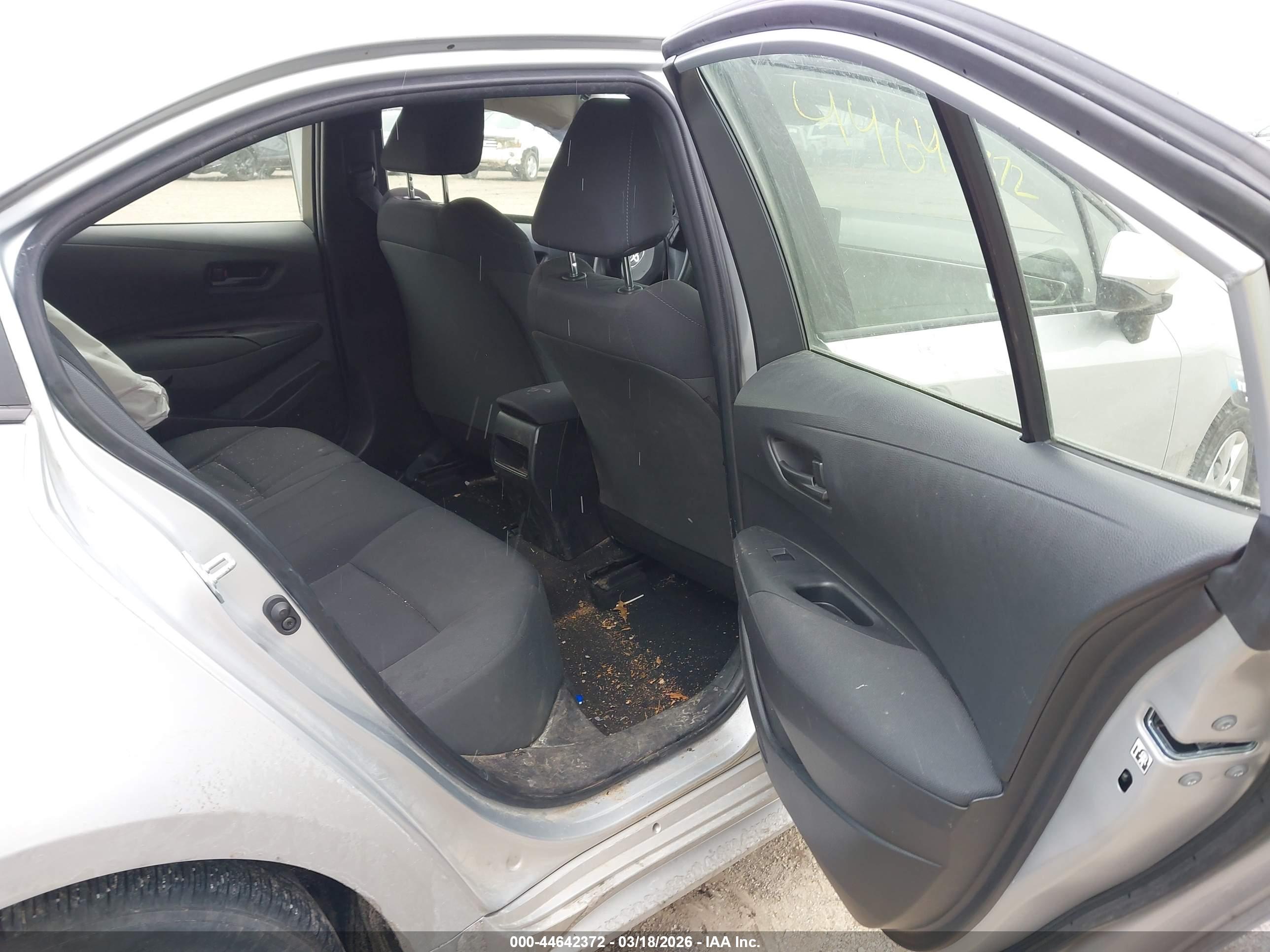 TOYOTA COROLLA image 8