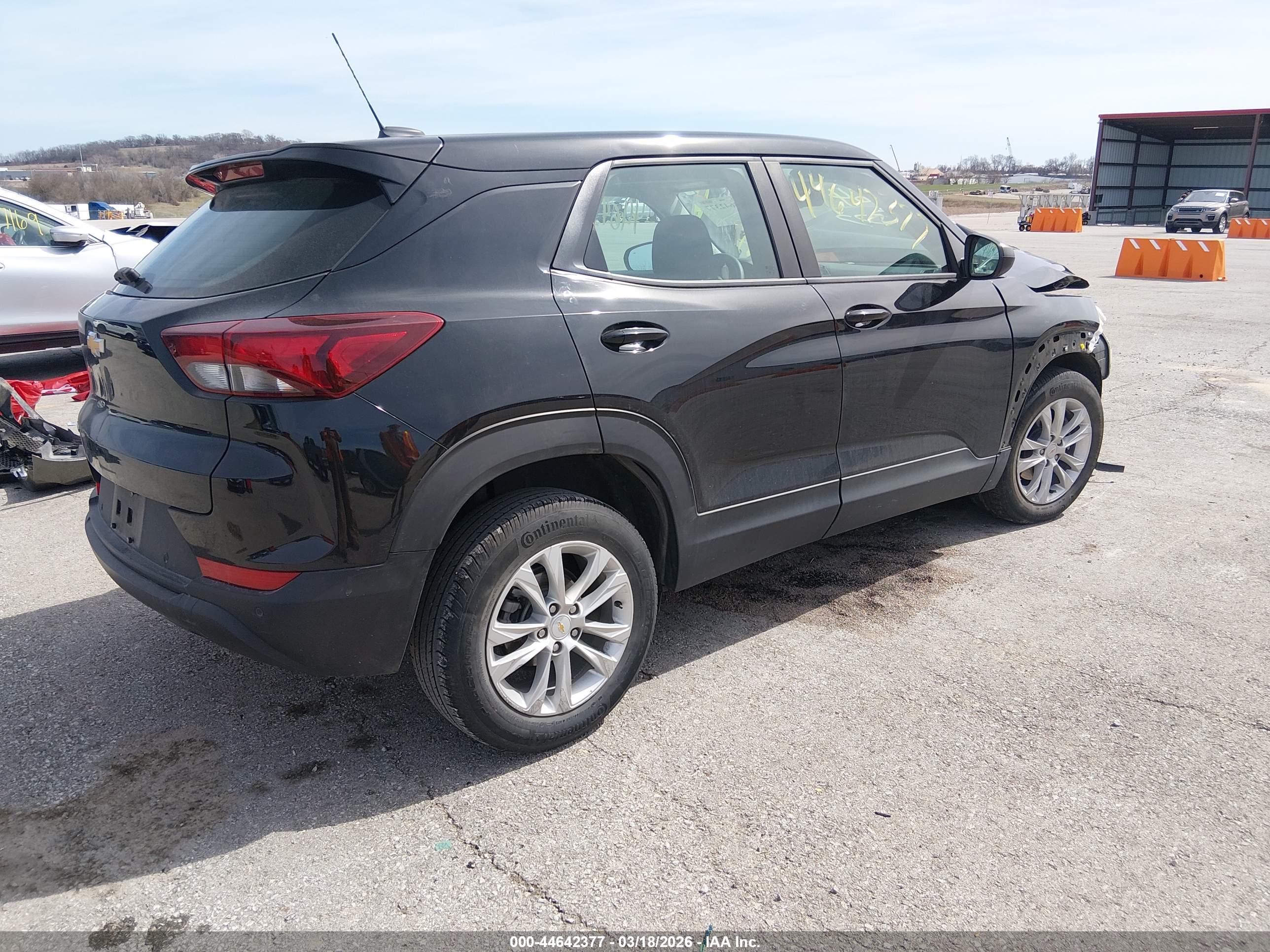 CHEVROLET TRAILBLAZER image 4