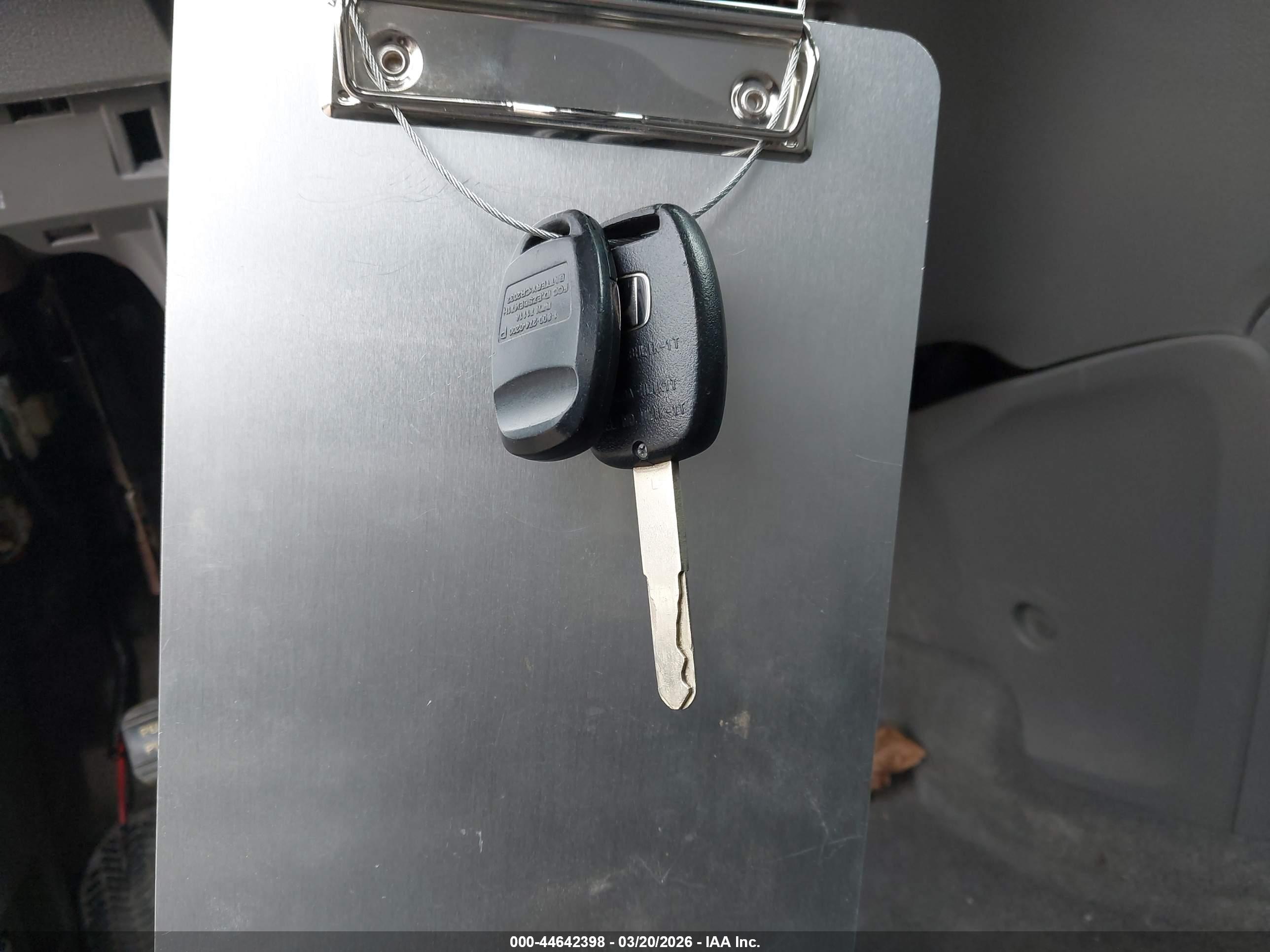 HONDA CR-V image 11