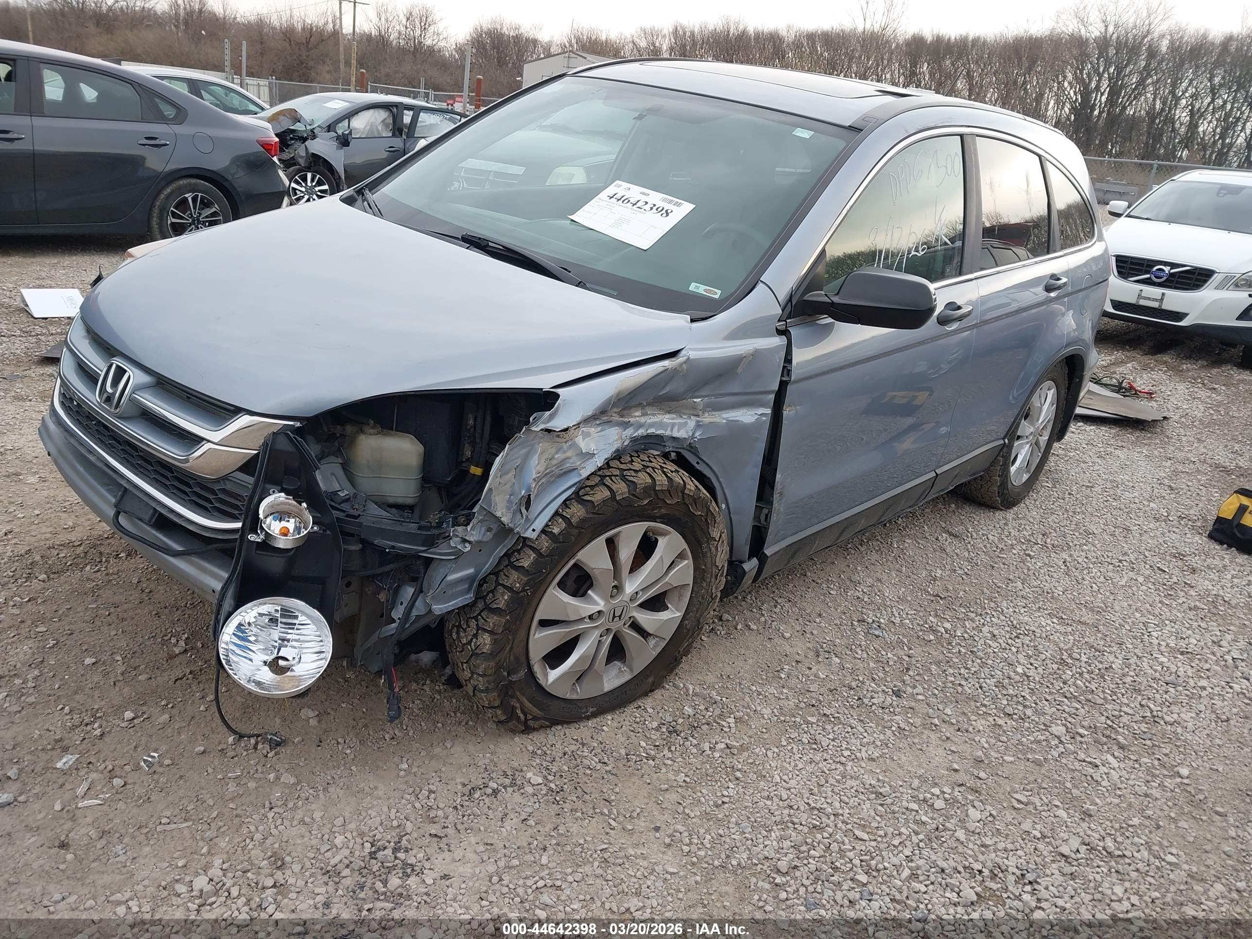 HONDA CR-V image 2