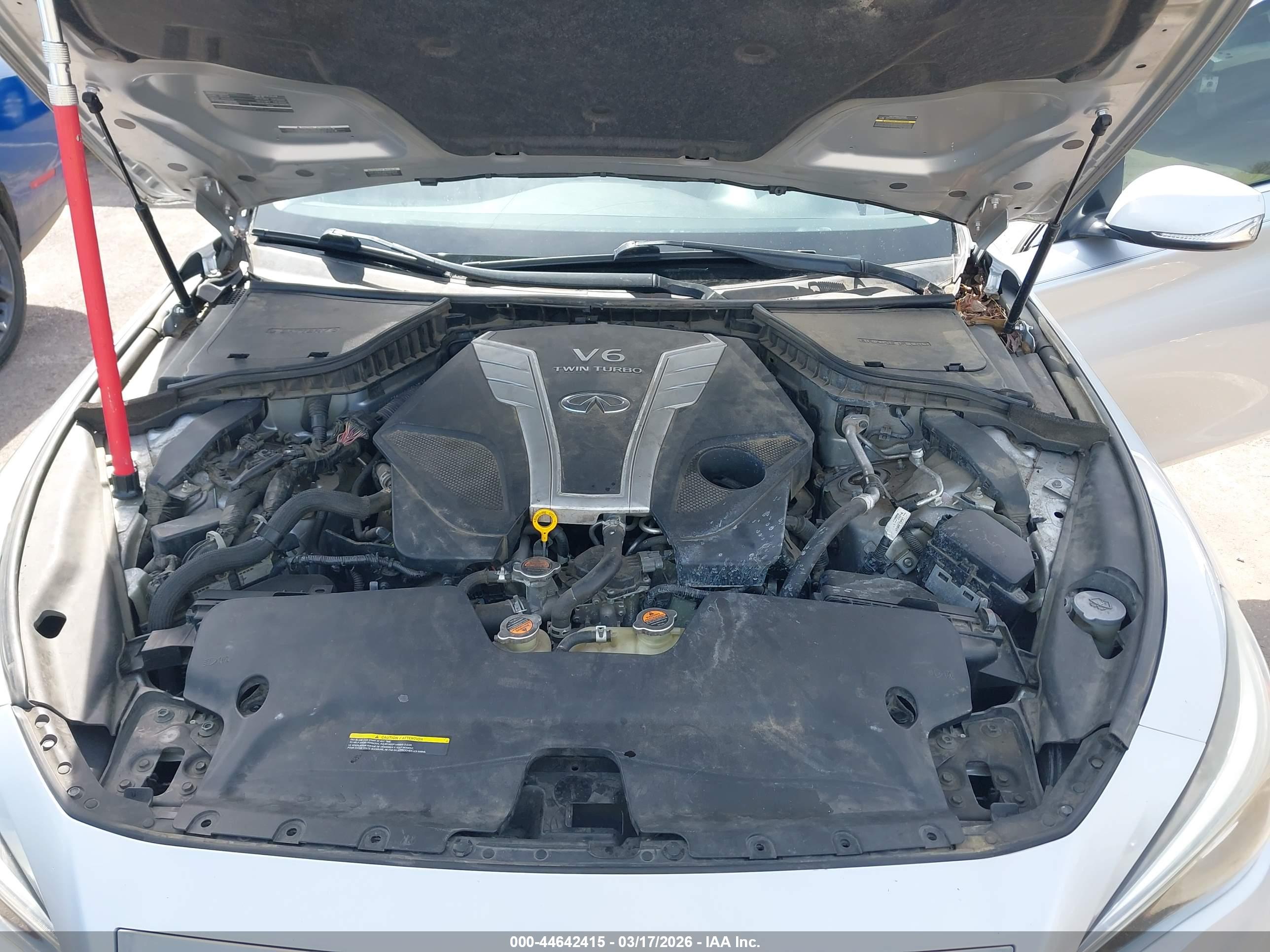 INFINITI Q50 image 10