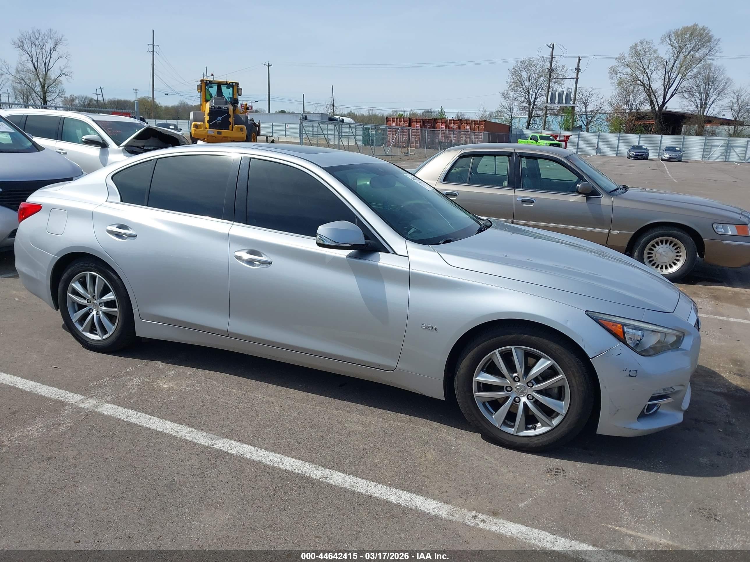 INFINITI Q50 image 6