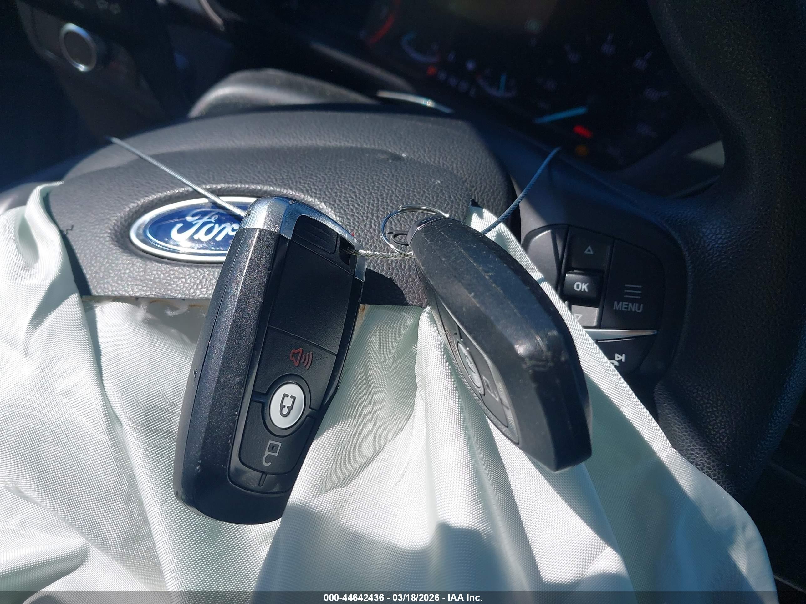 FORD ESCAPE image 11