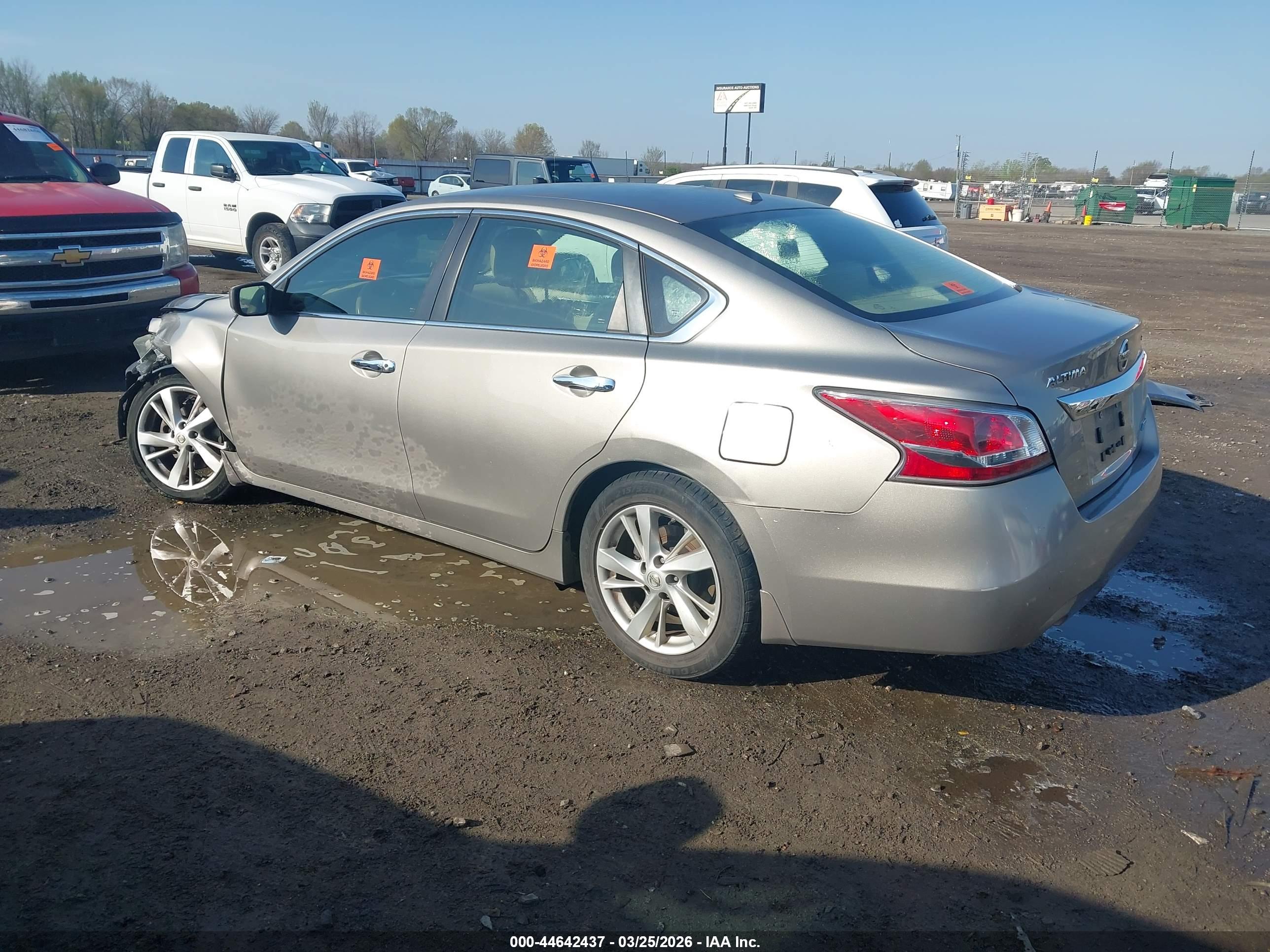 NISSAN ALTIMA image 3