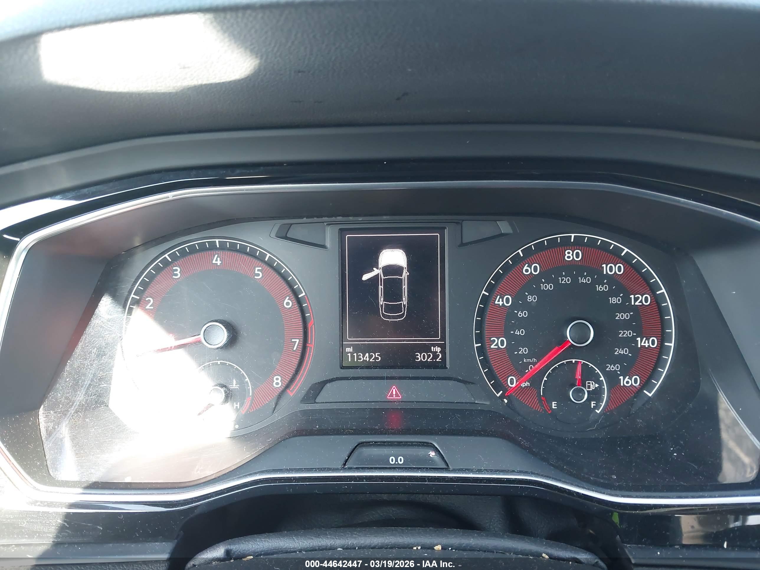 VOLKSWAGEN JETTA image 7