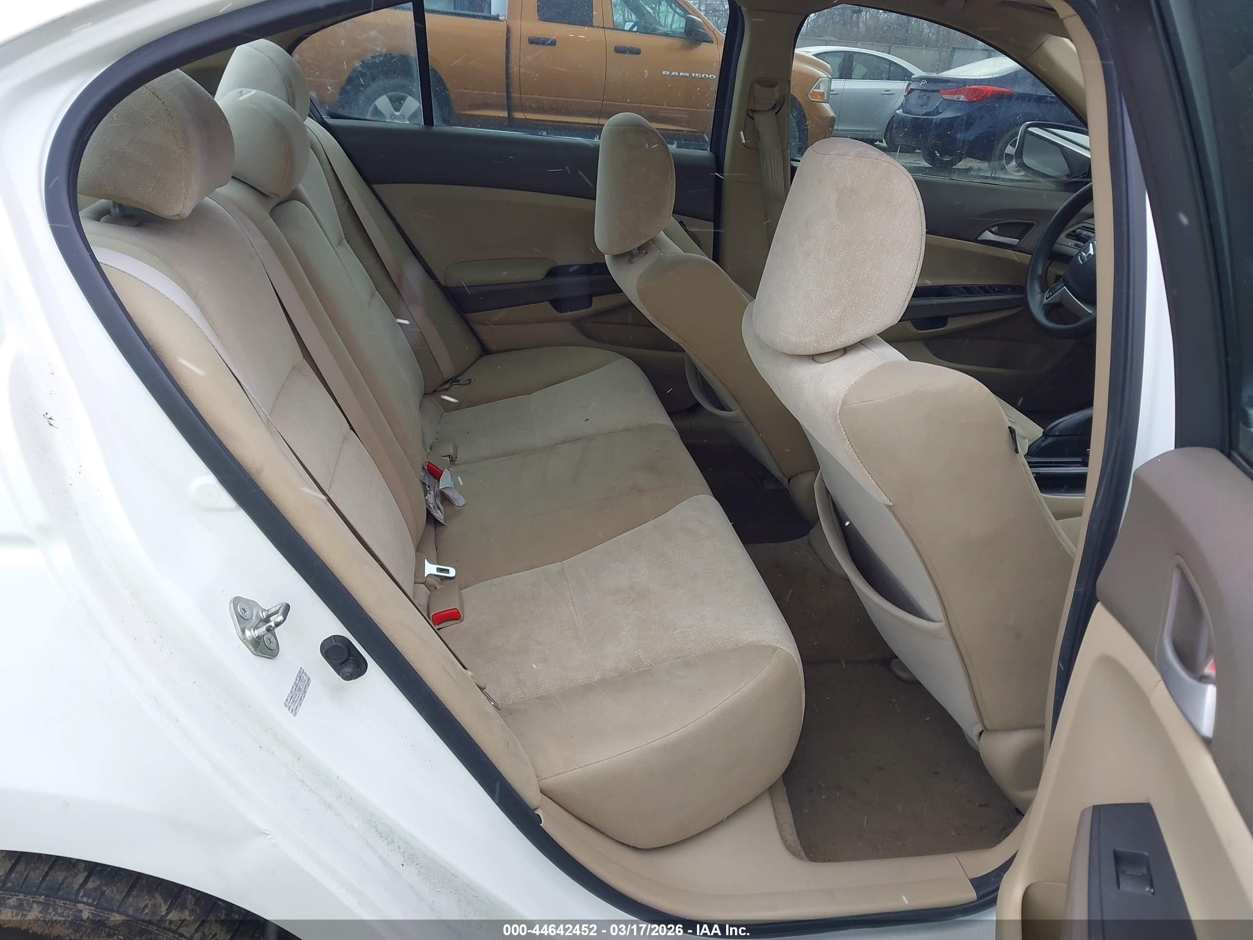 HONDA ACCORD image 8