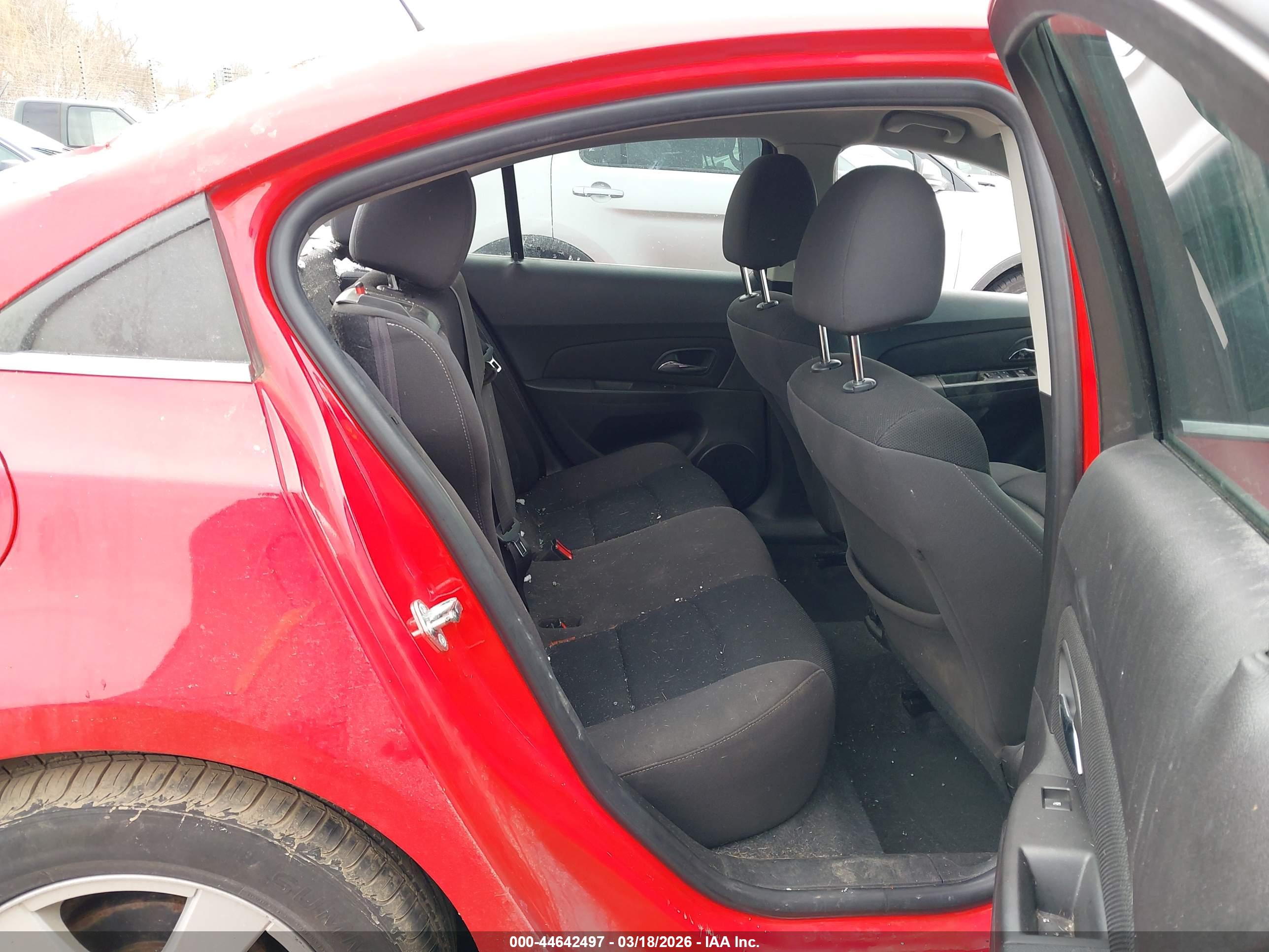 CHEVROLET CRUZE image 8