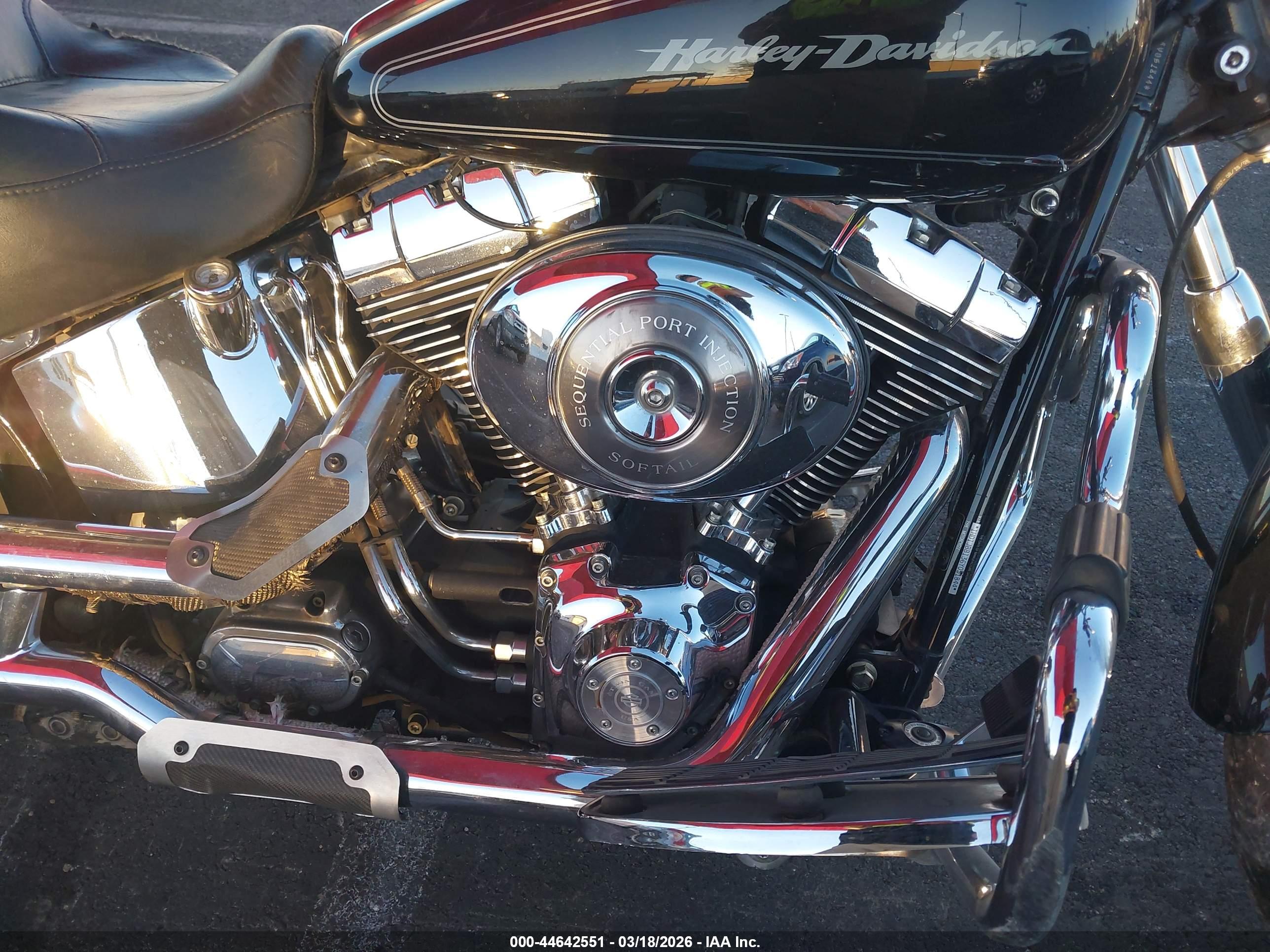 HARLEY-DAVIDSON FXSTDI image 8