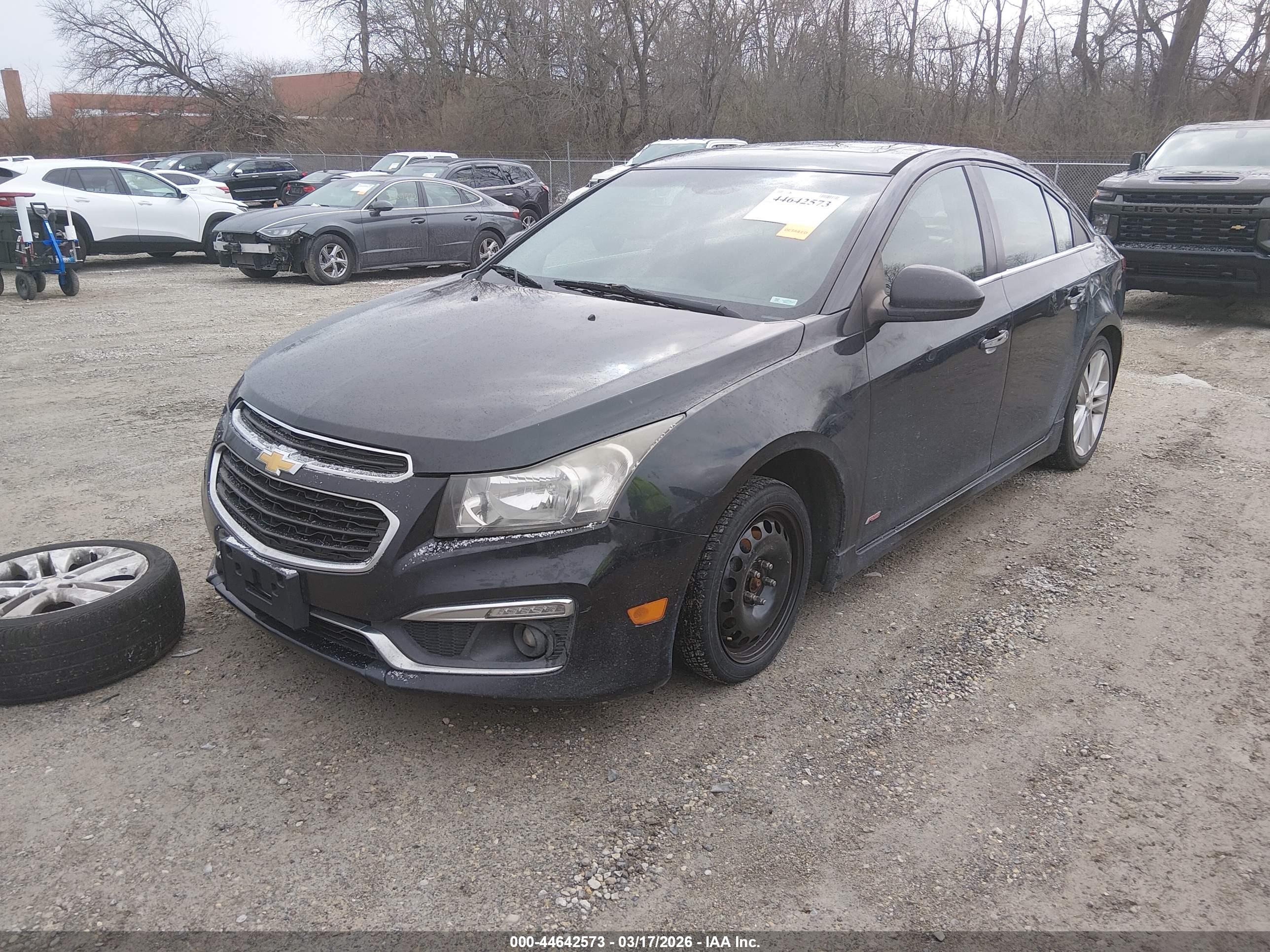 CHEVROLET CRUZE image 2
