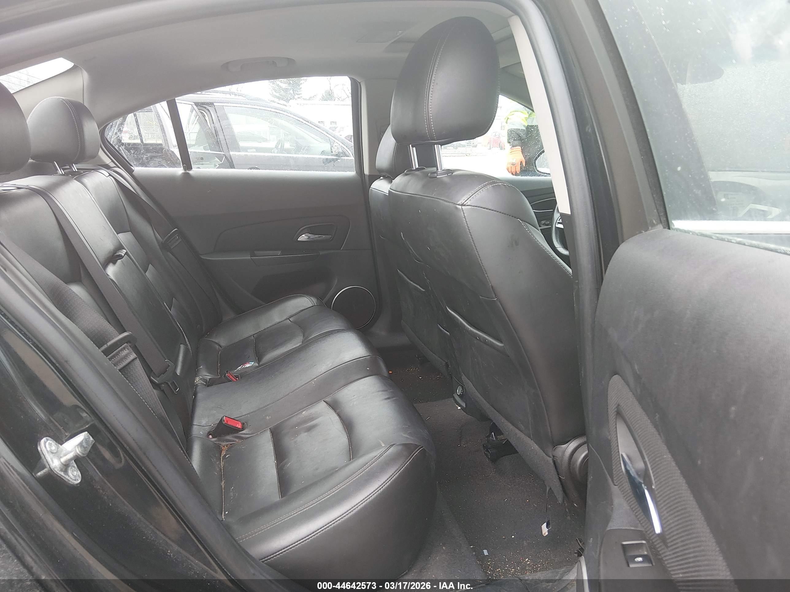 CHEVROLET CRUZE image 8