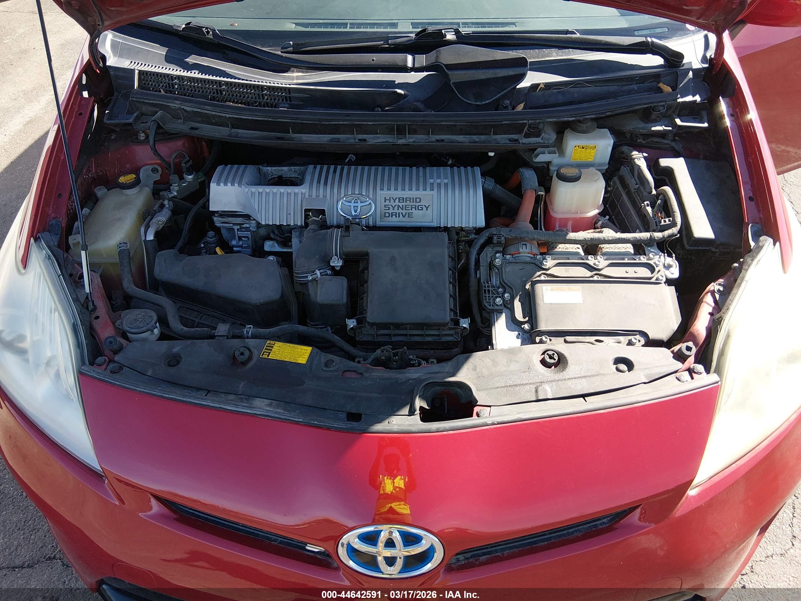 TOYOTA PRIUS image 10