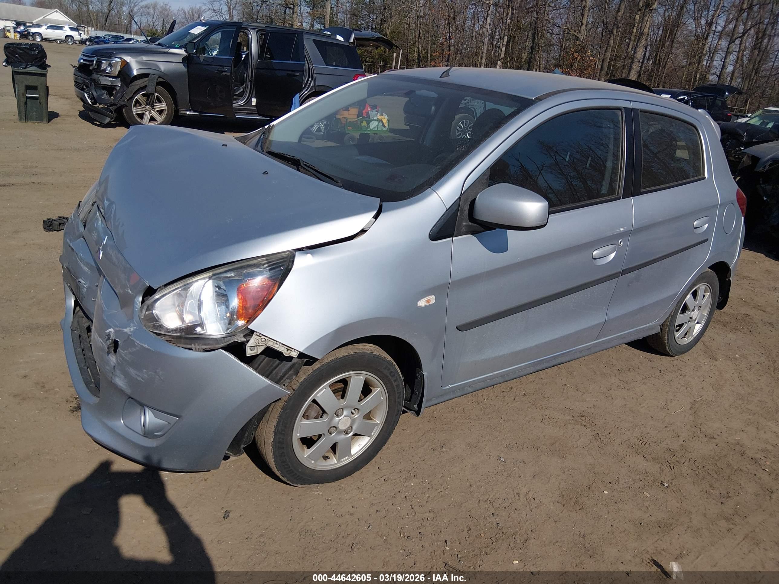 MITSUBISHI MIRAGE image 2