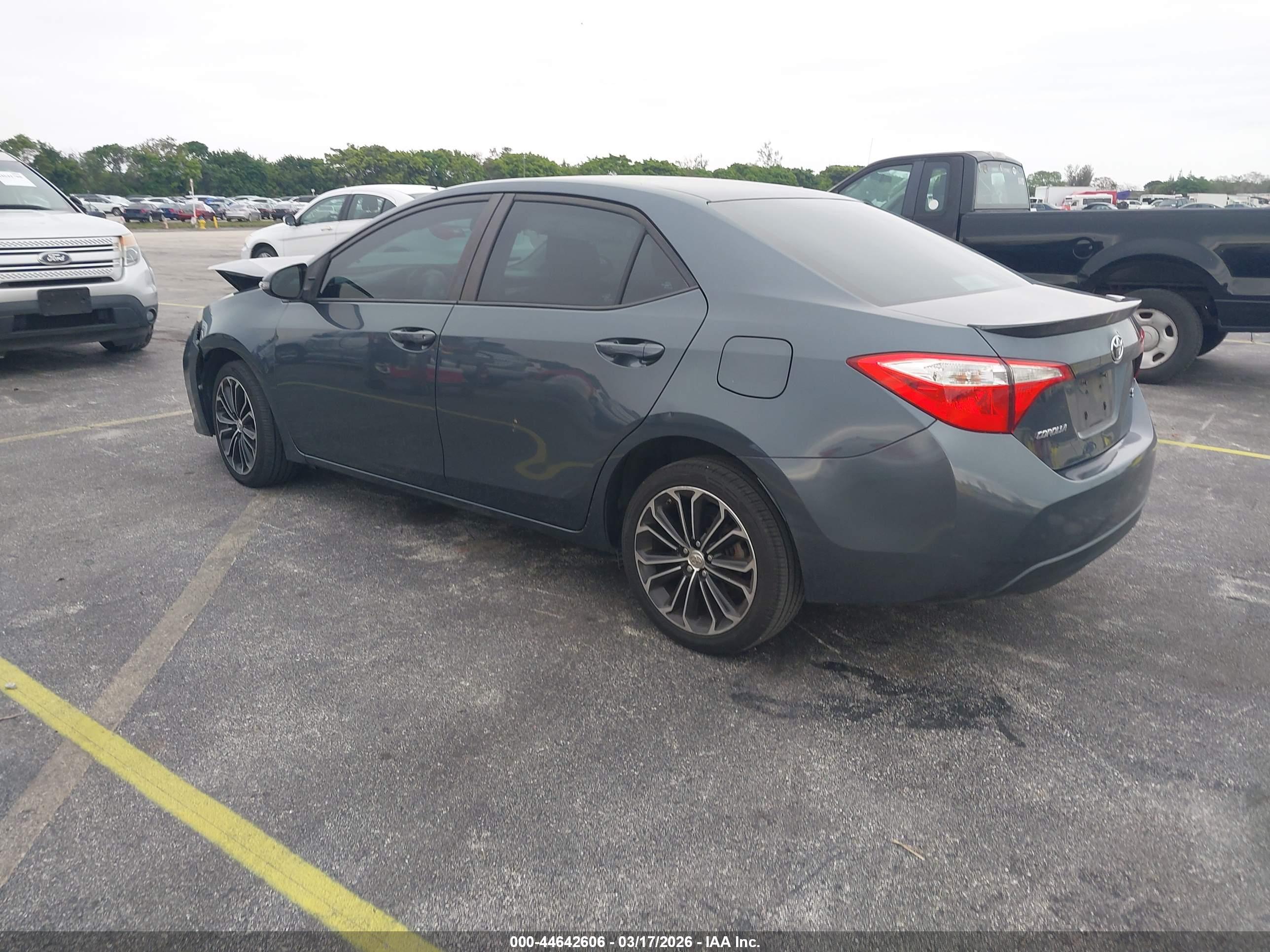 TOYOTA COROLLA image 3