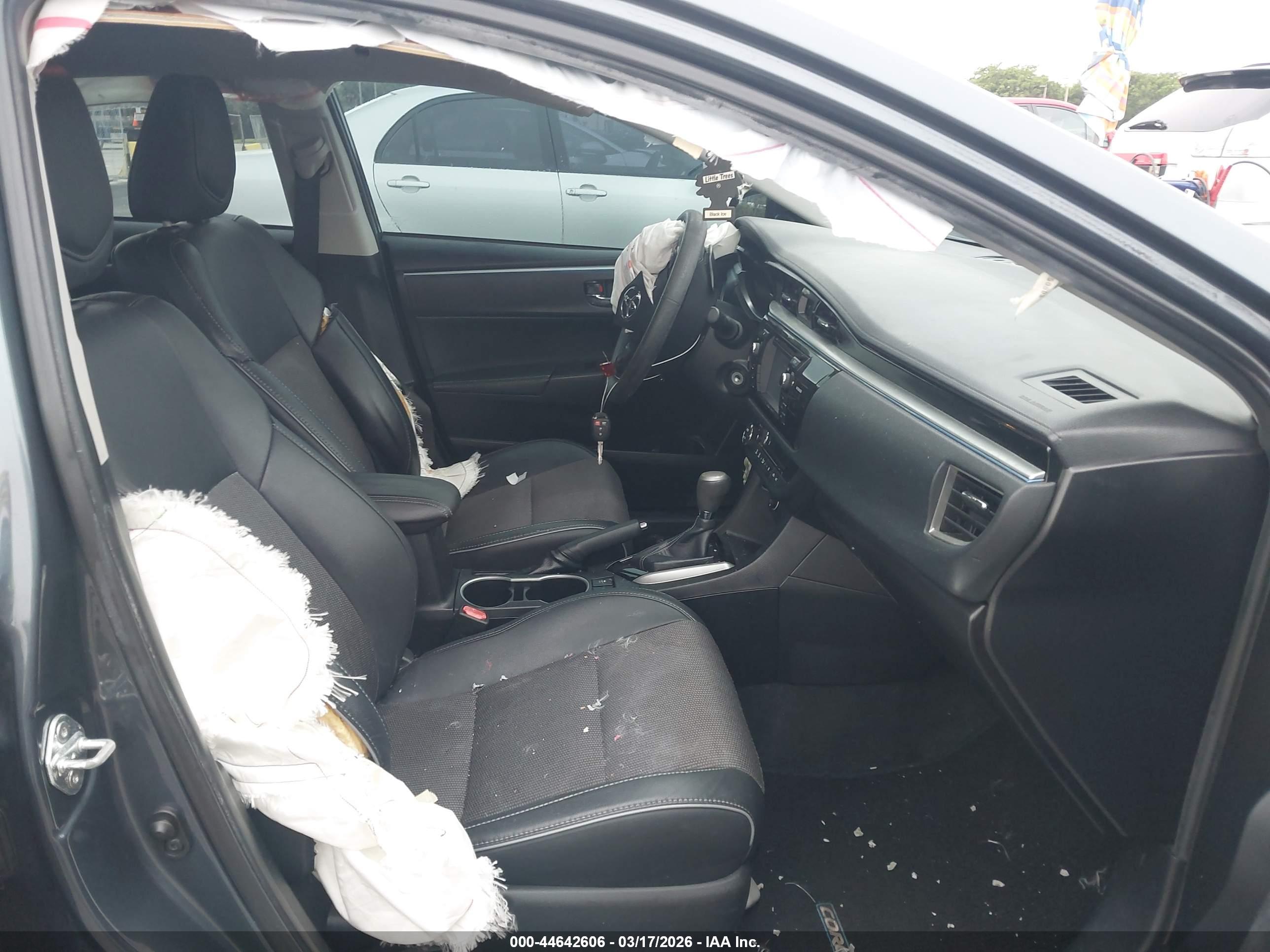 TOYOTA COROLLA image 5