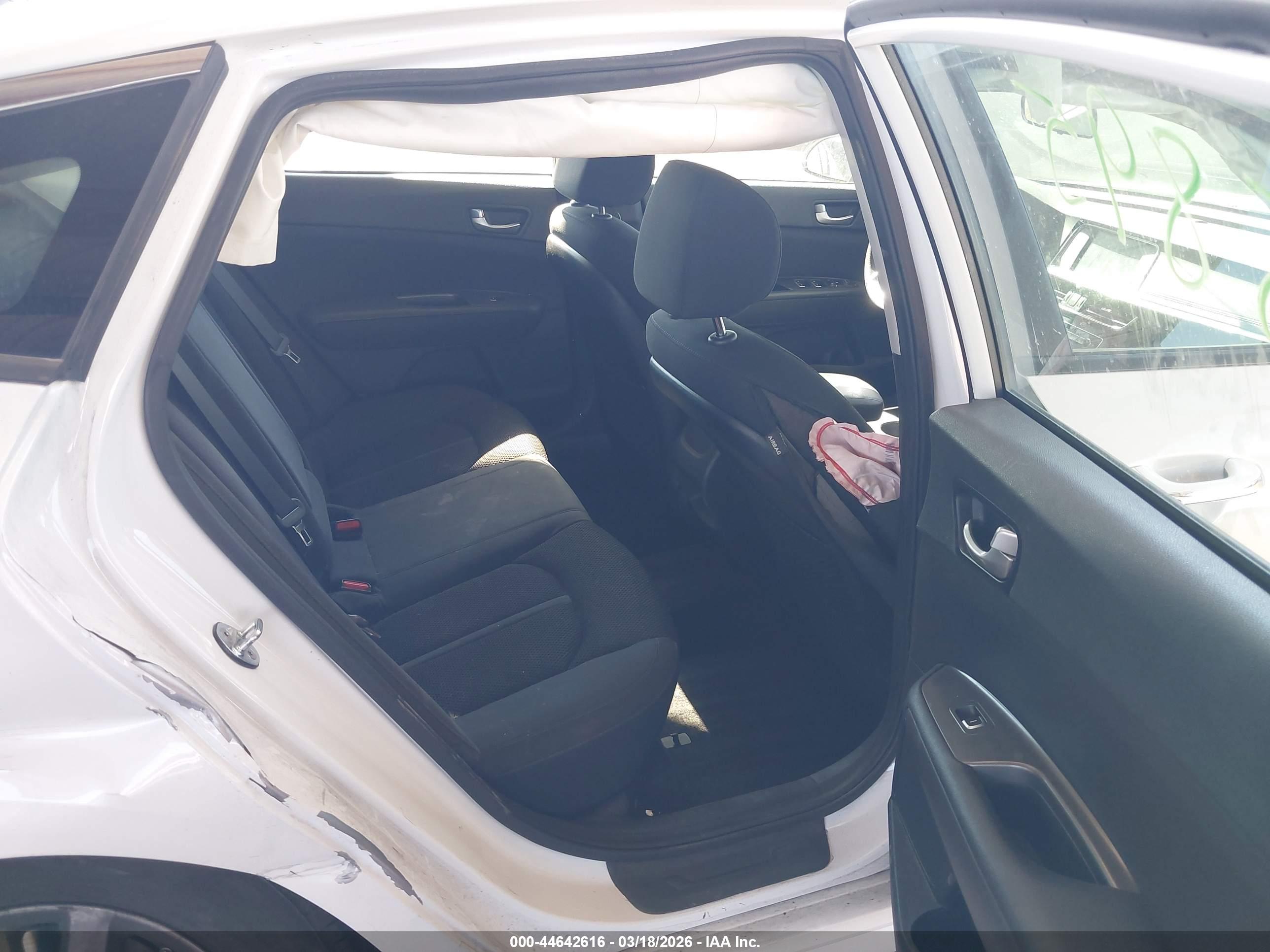 KIA OPTIMA image 8