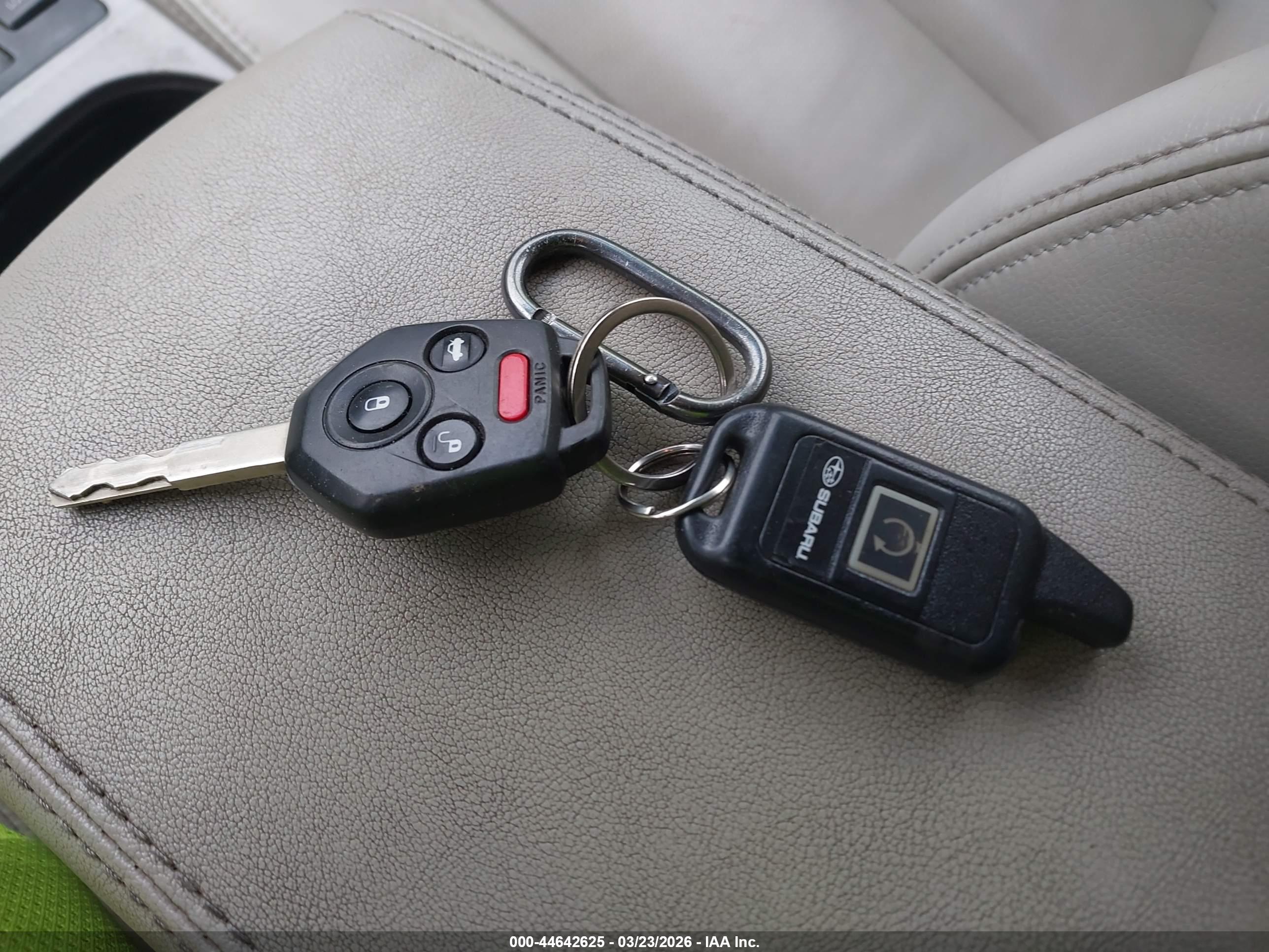 SUBARU OUTBACK image 11
