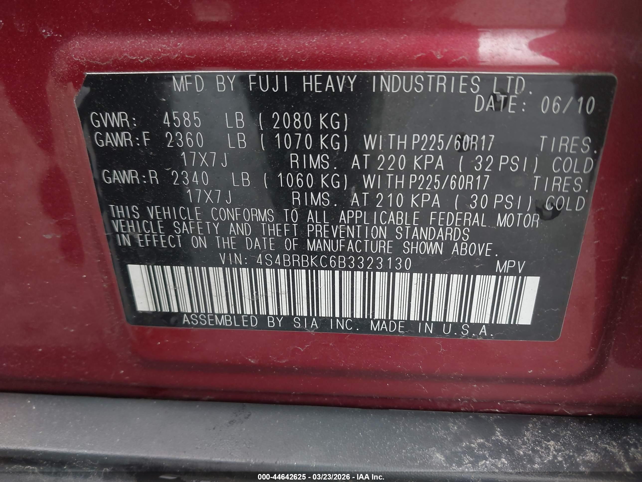 SUBARU OUTBACK image 9