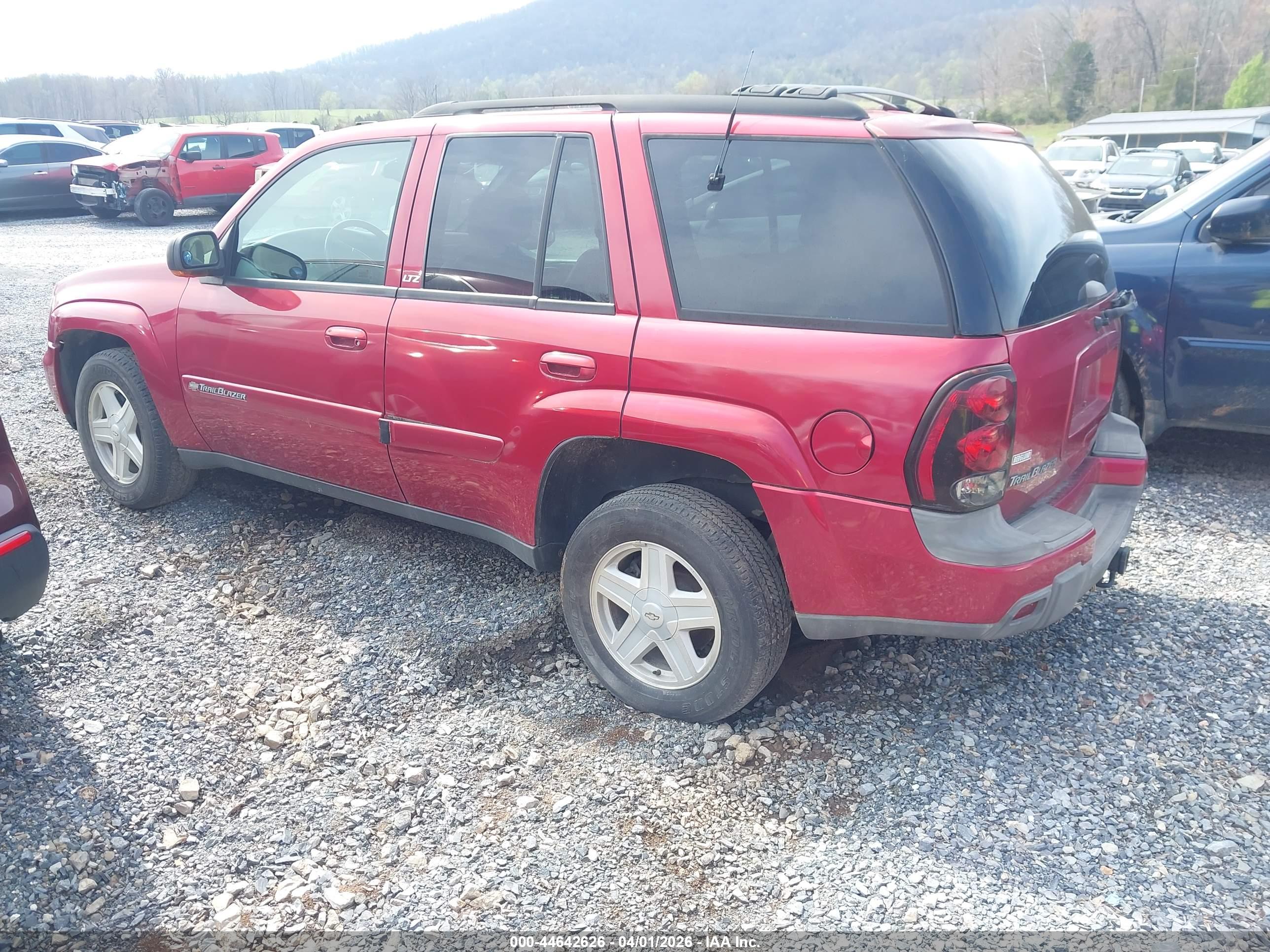 CHEVROLET TRAILBLAZER image 3