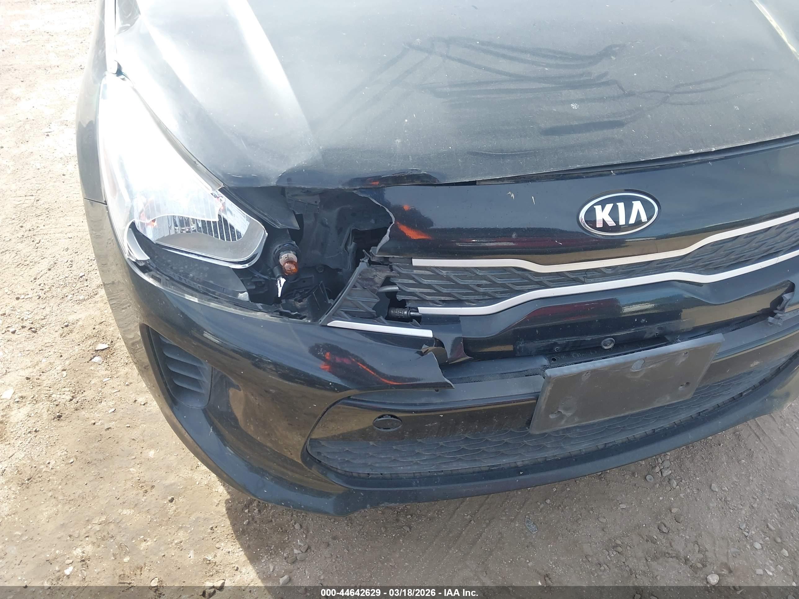 KIA RIO image 6