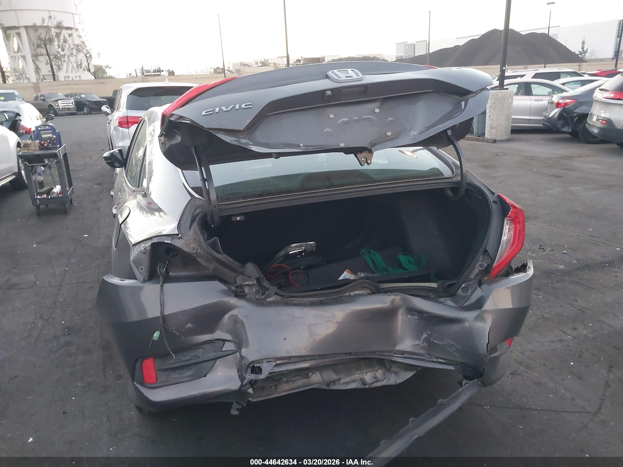 HONDA CIVIC image 6