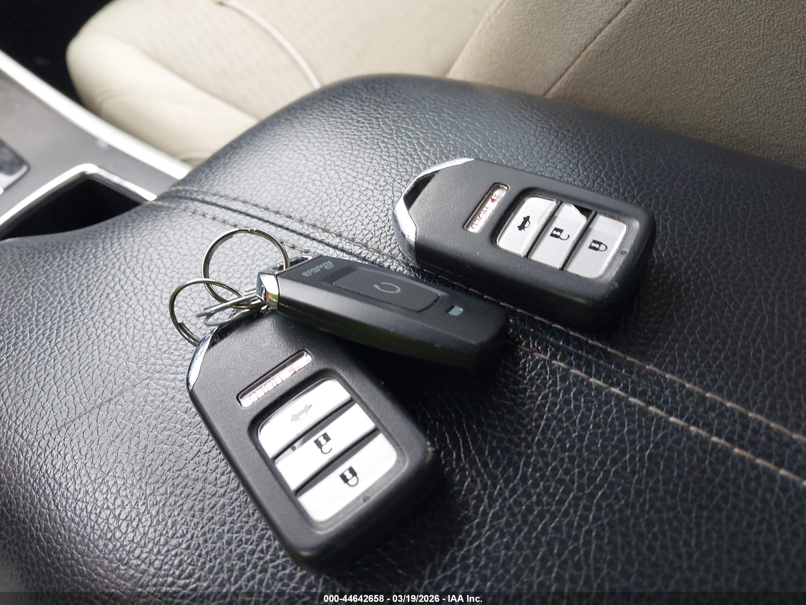 HONDA ACCORD image 11