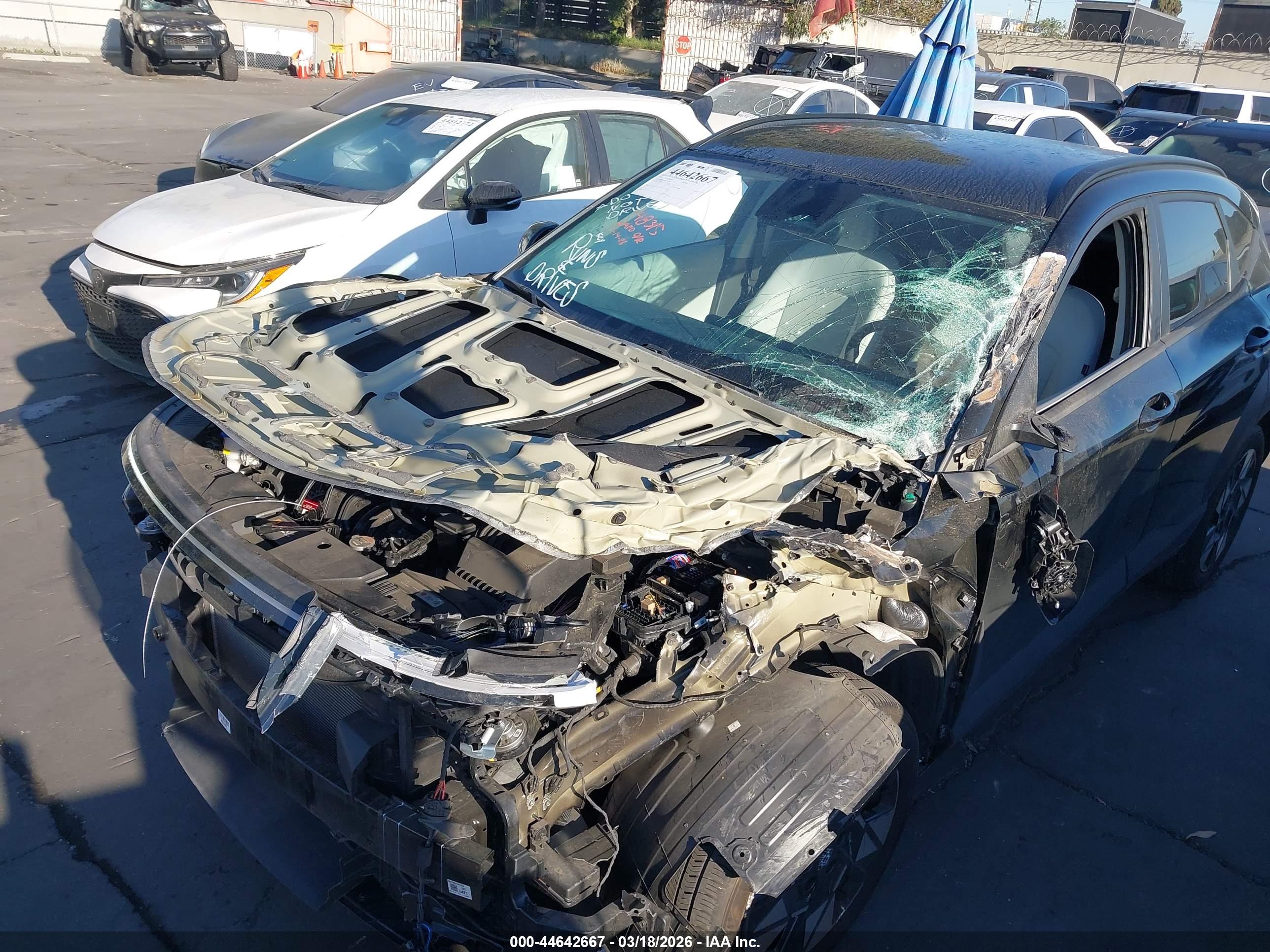HYUNDAI KONA image 6
