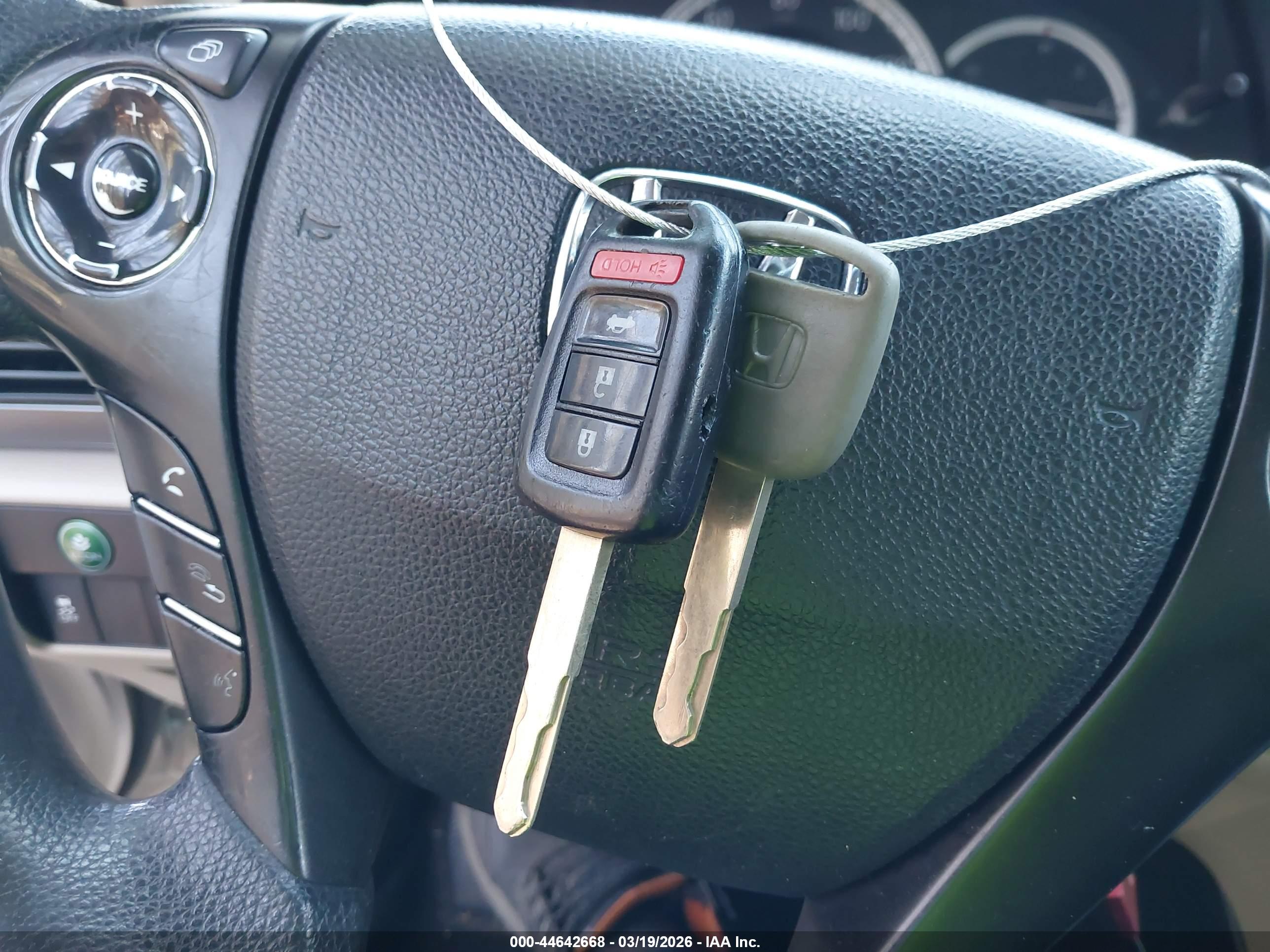 HONDA ACCORD image 11