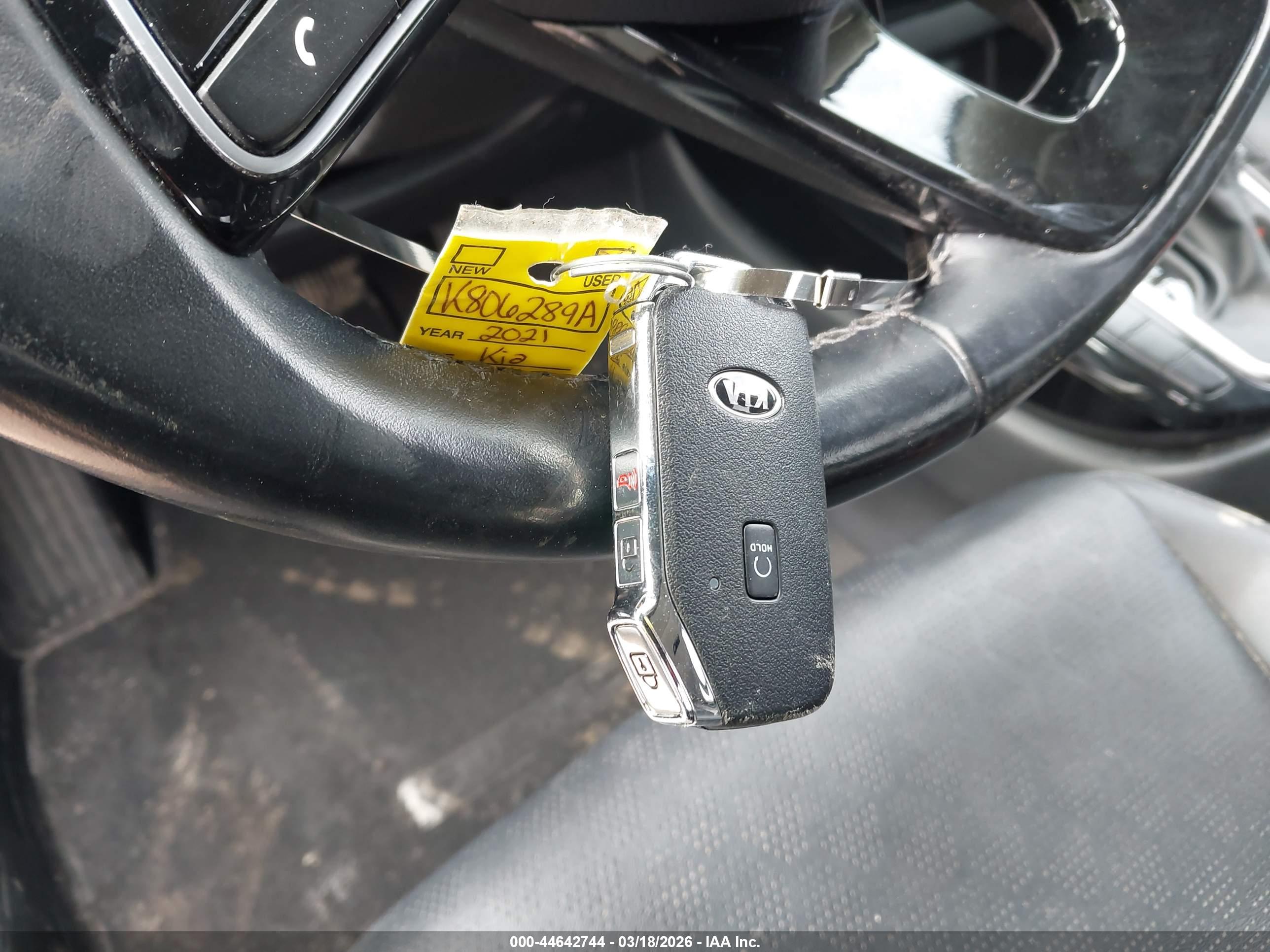 KIA SELTOS image 11