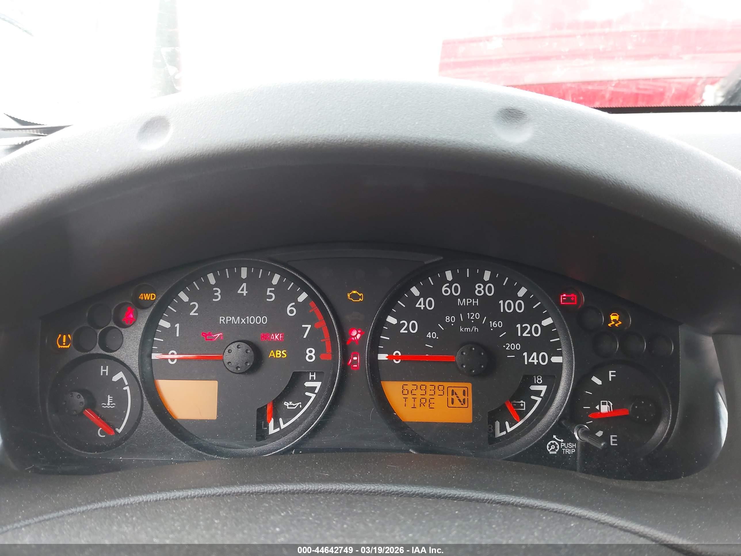 NISSAN FRONTIER image 7