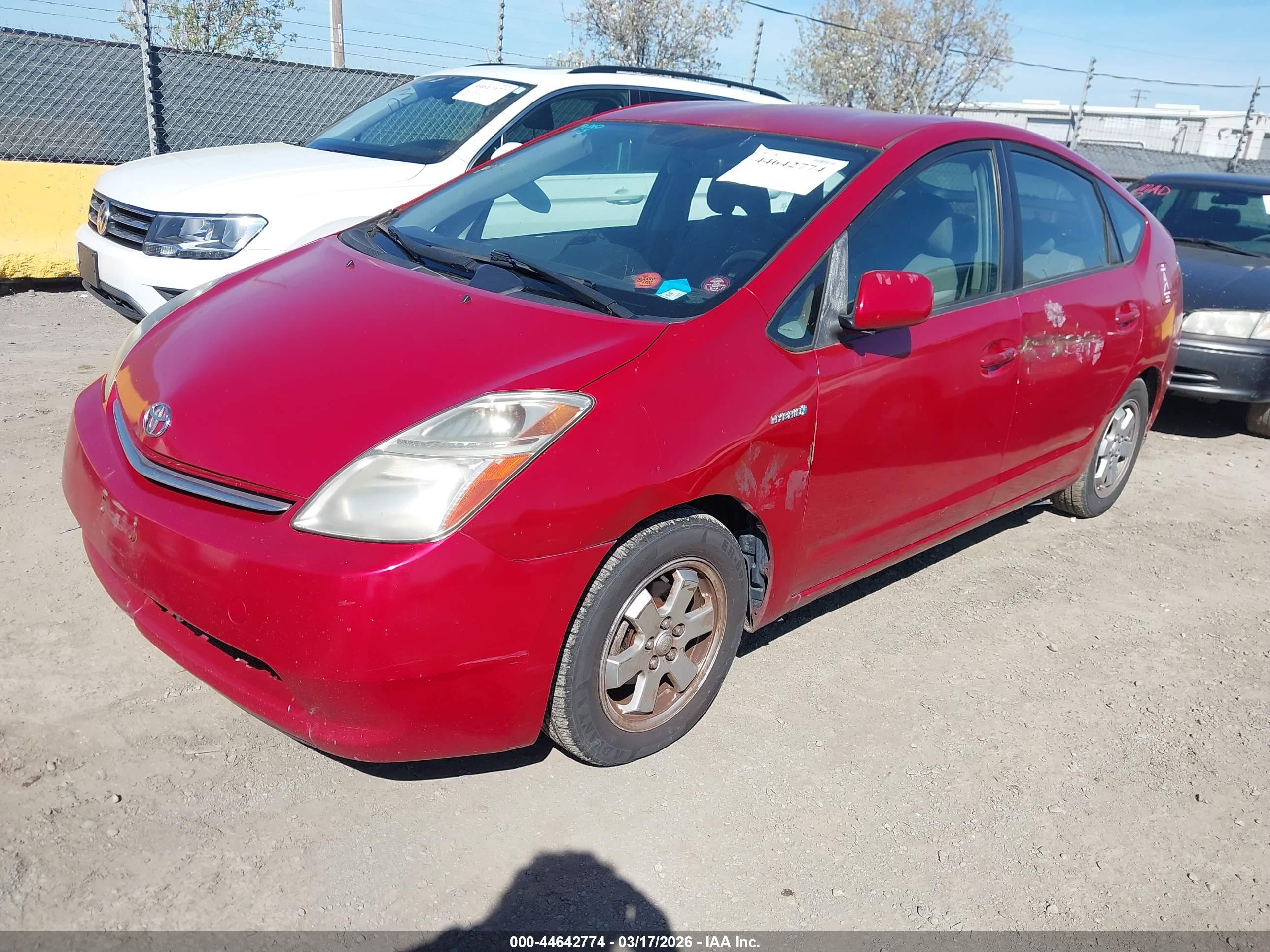 TOYOTA PRIUS image 2