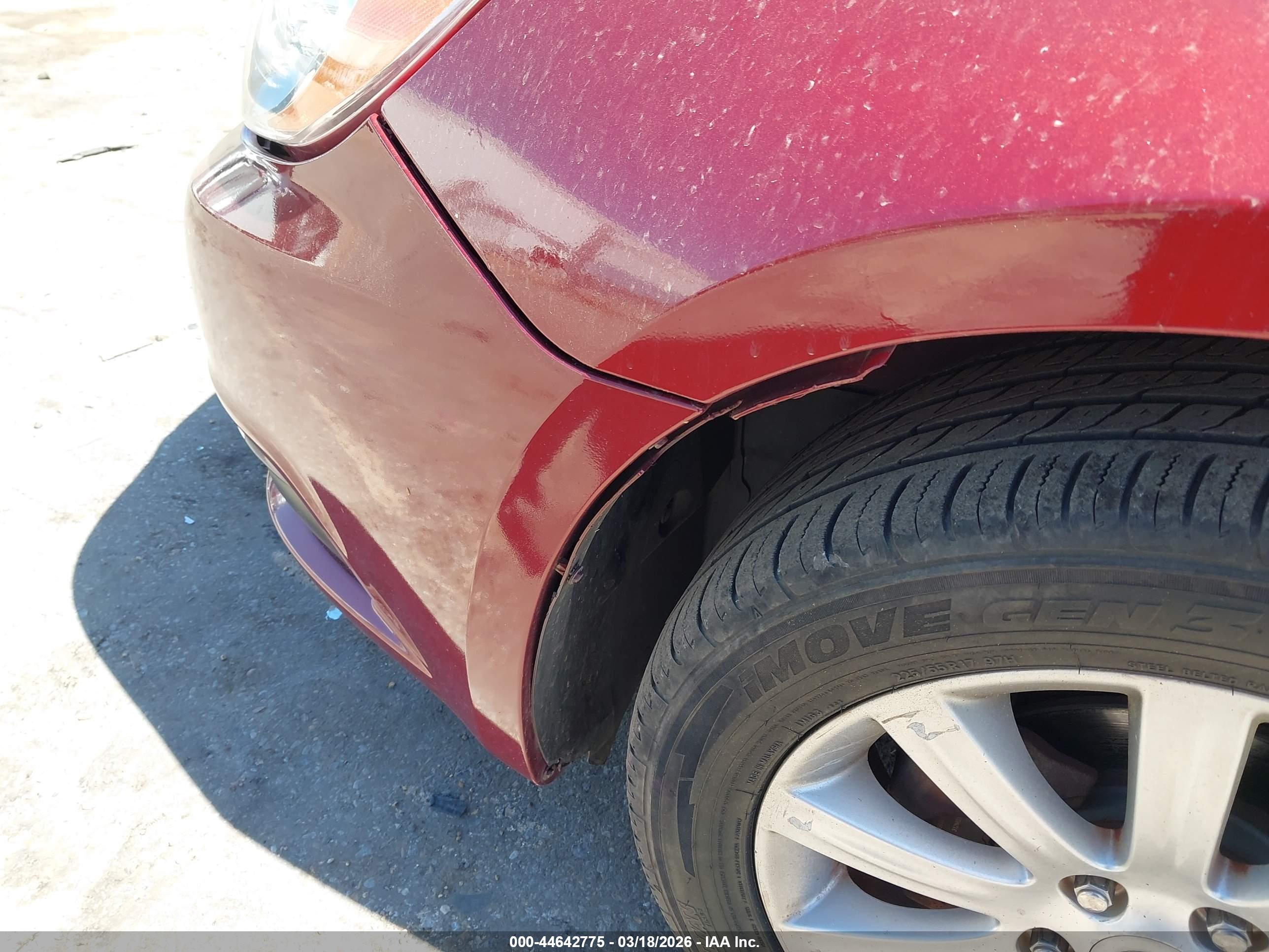 CHRYSLER 200 image 6