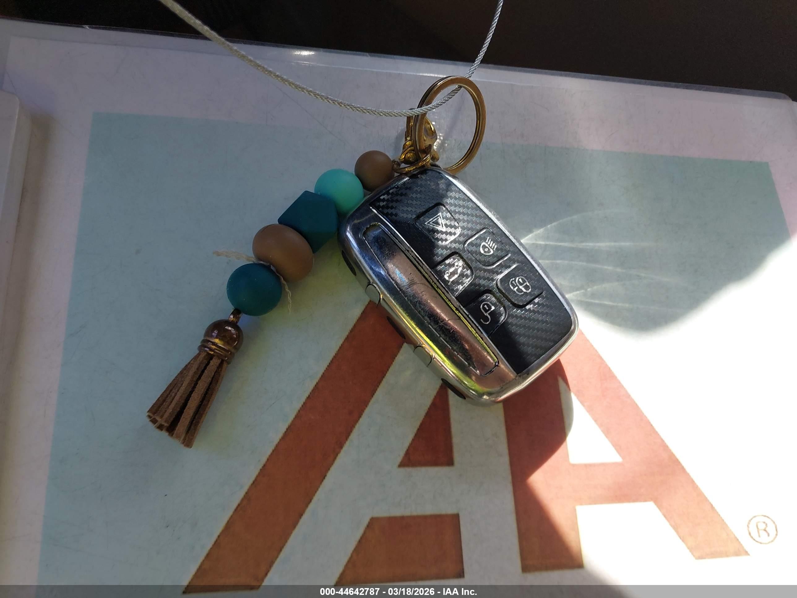 LAND ROVER image 11