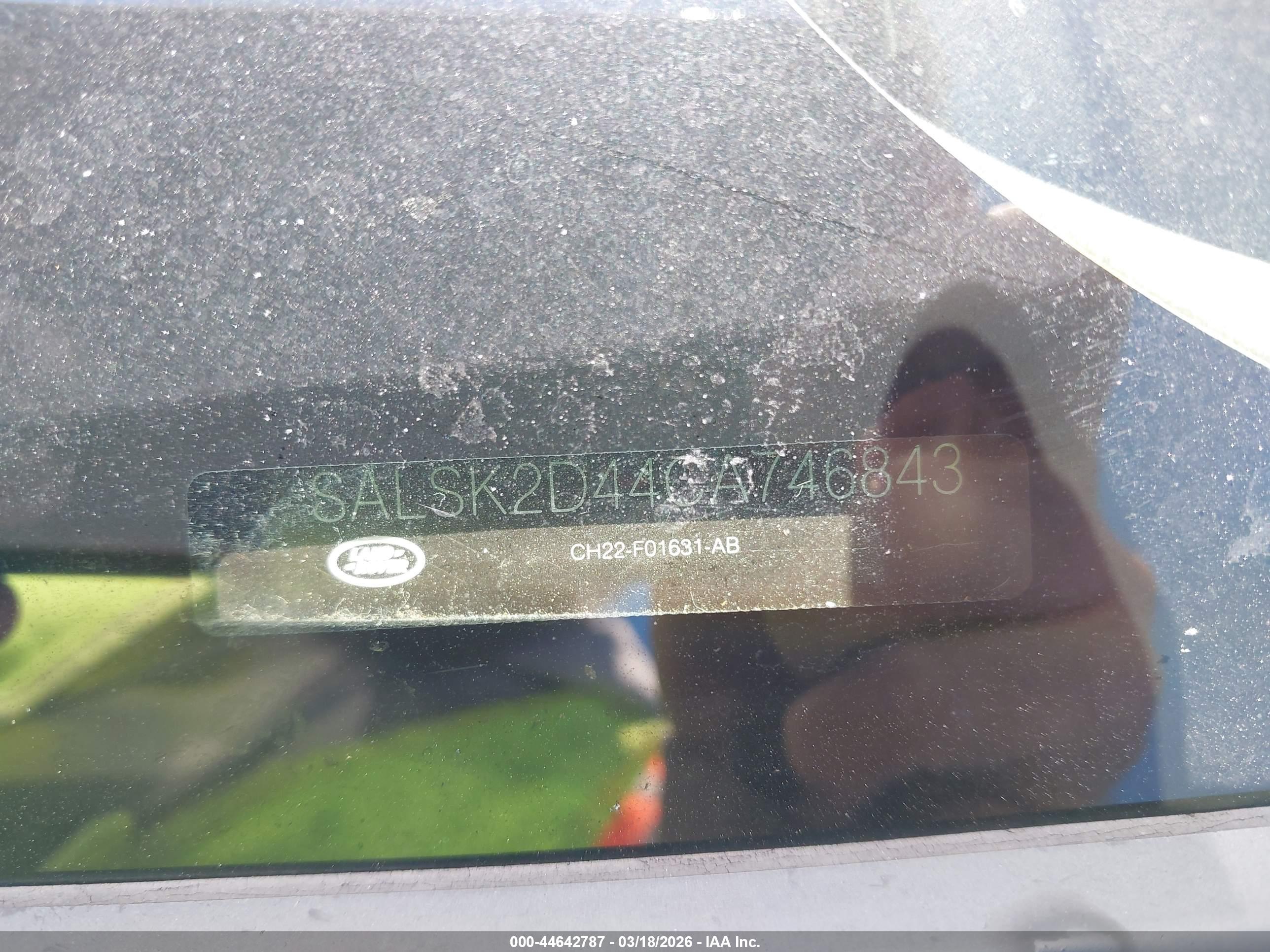 LAND ROVER image 9