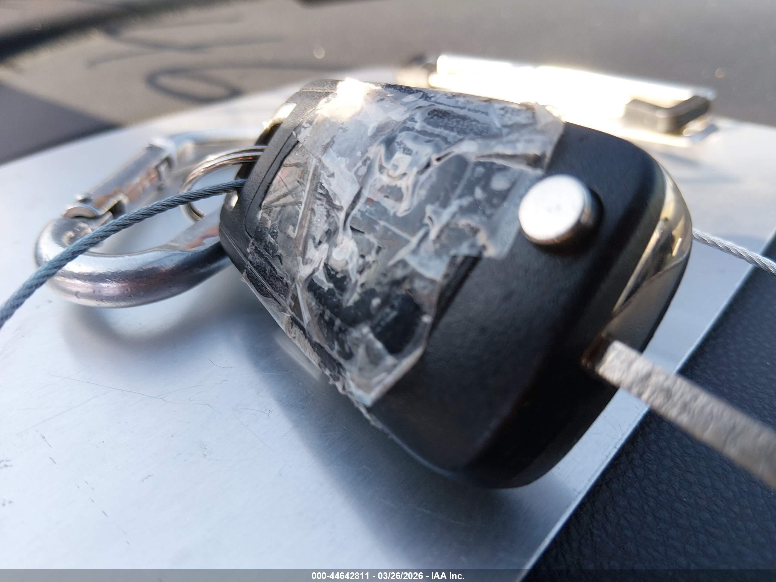 CHEVROLET EQUINOX image 11